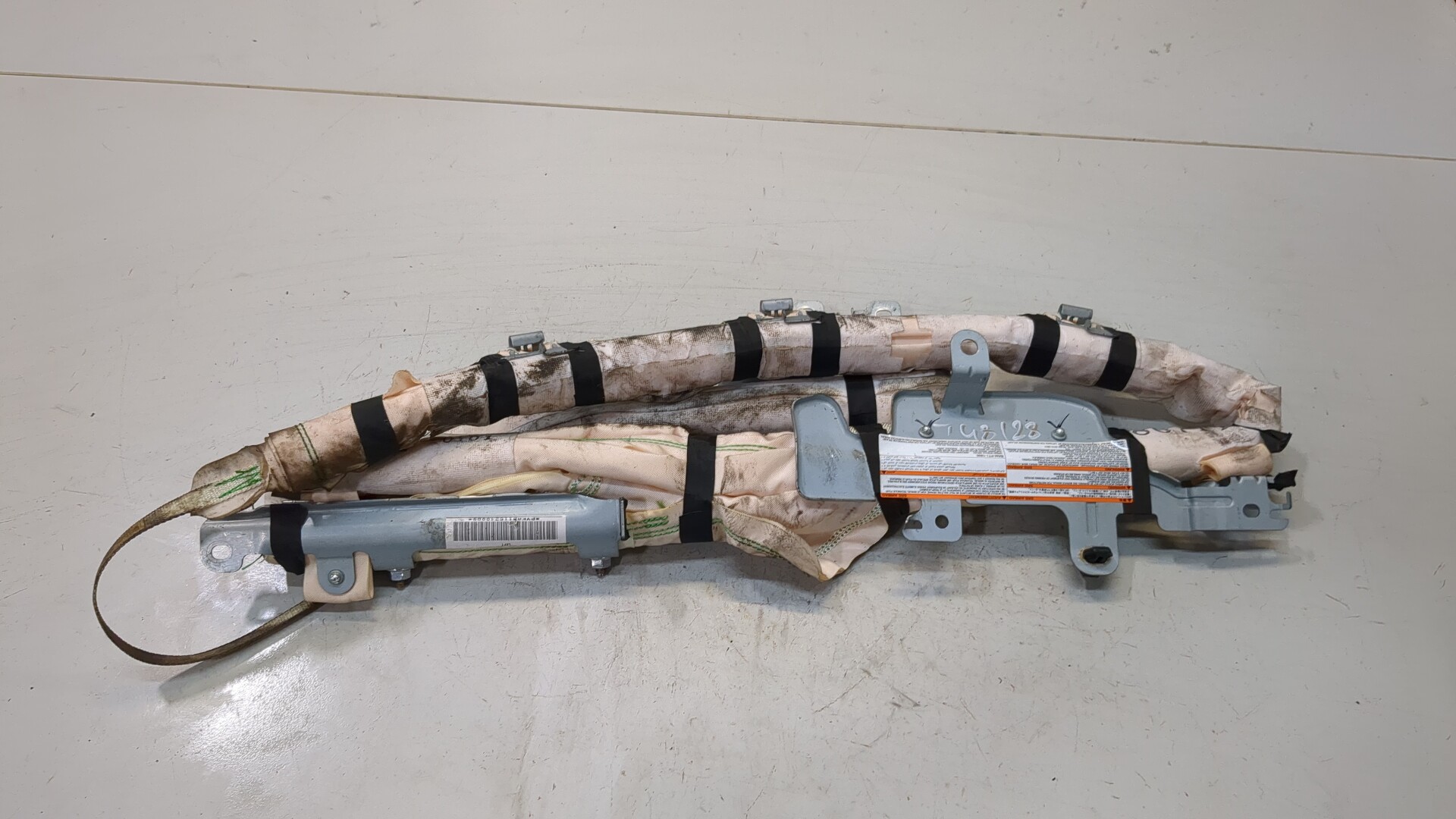 Подушка безопасности боковая (шторка)