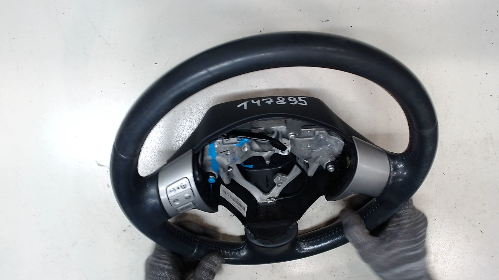 Рулевое колесо (руль)