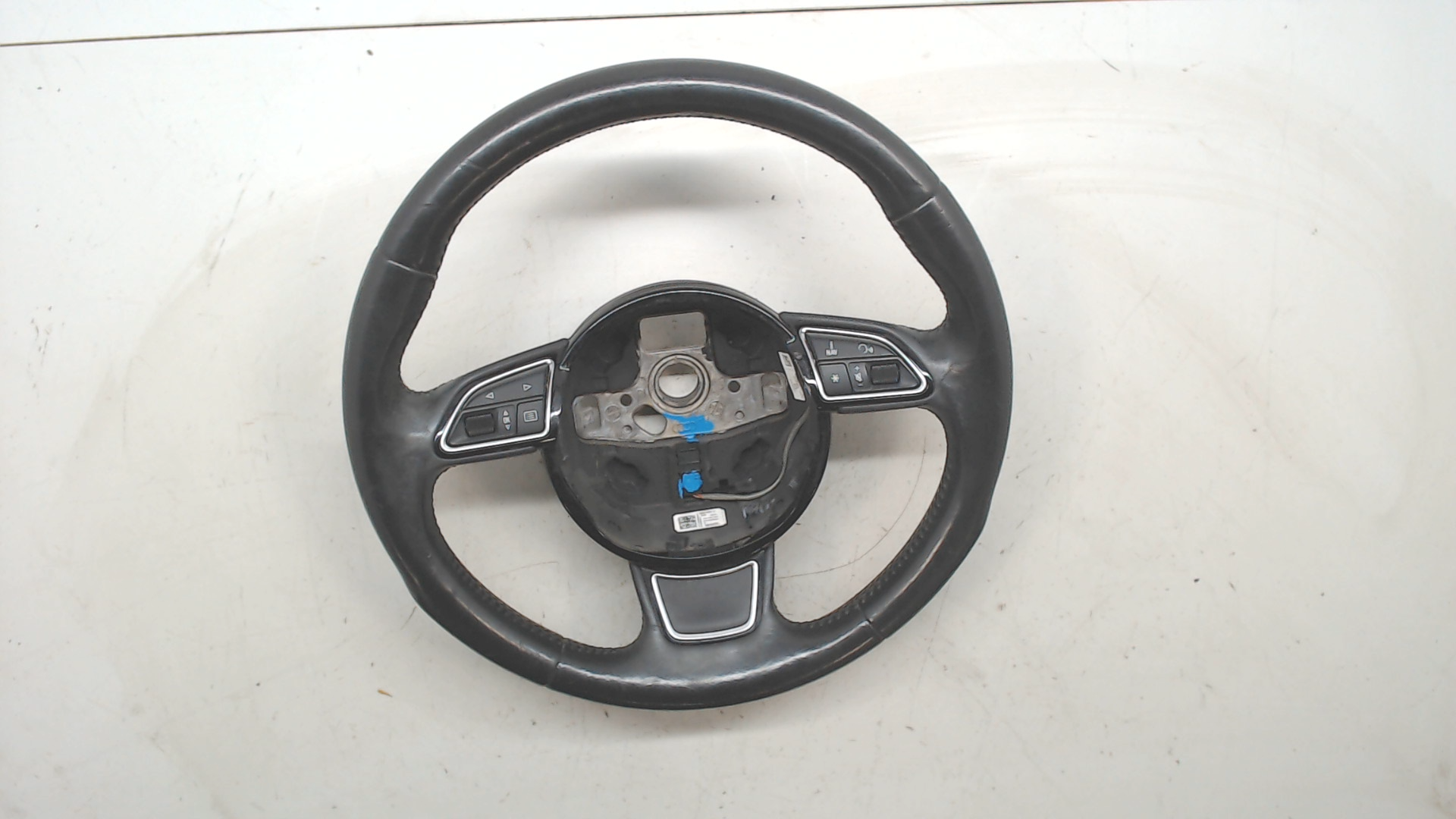 Рулевое колесо (руль)