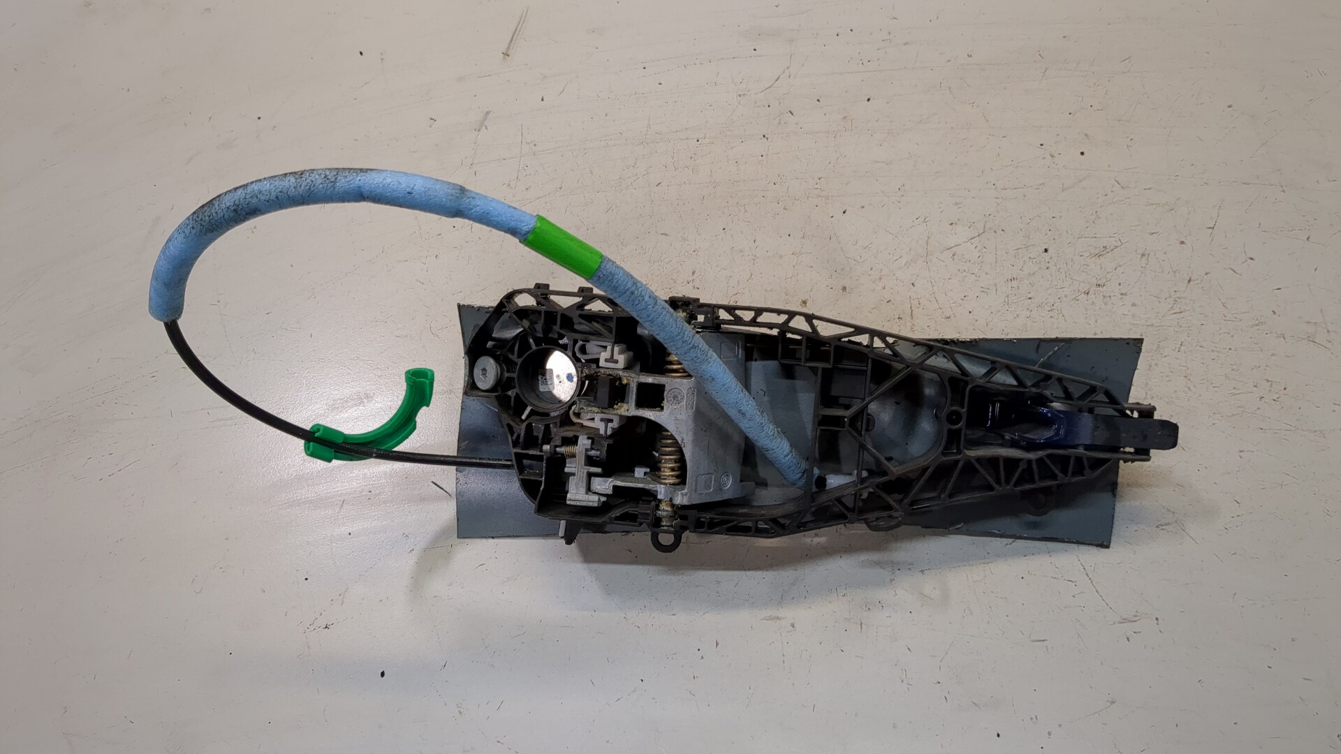 Ручка двери наружная