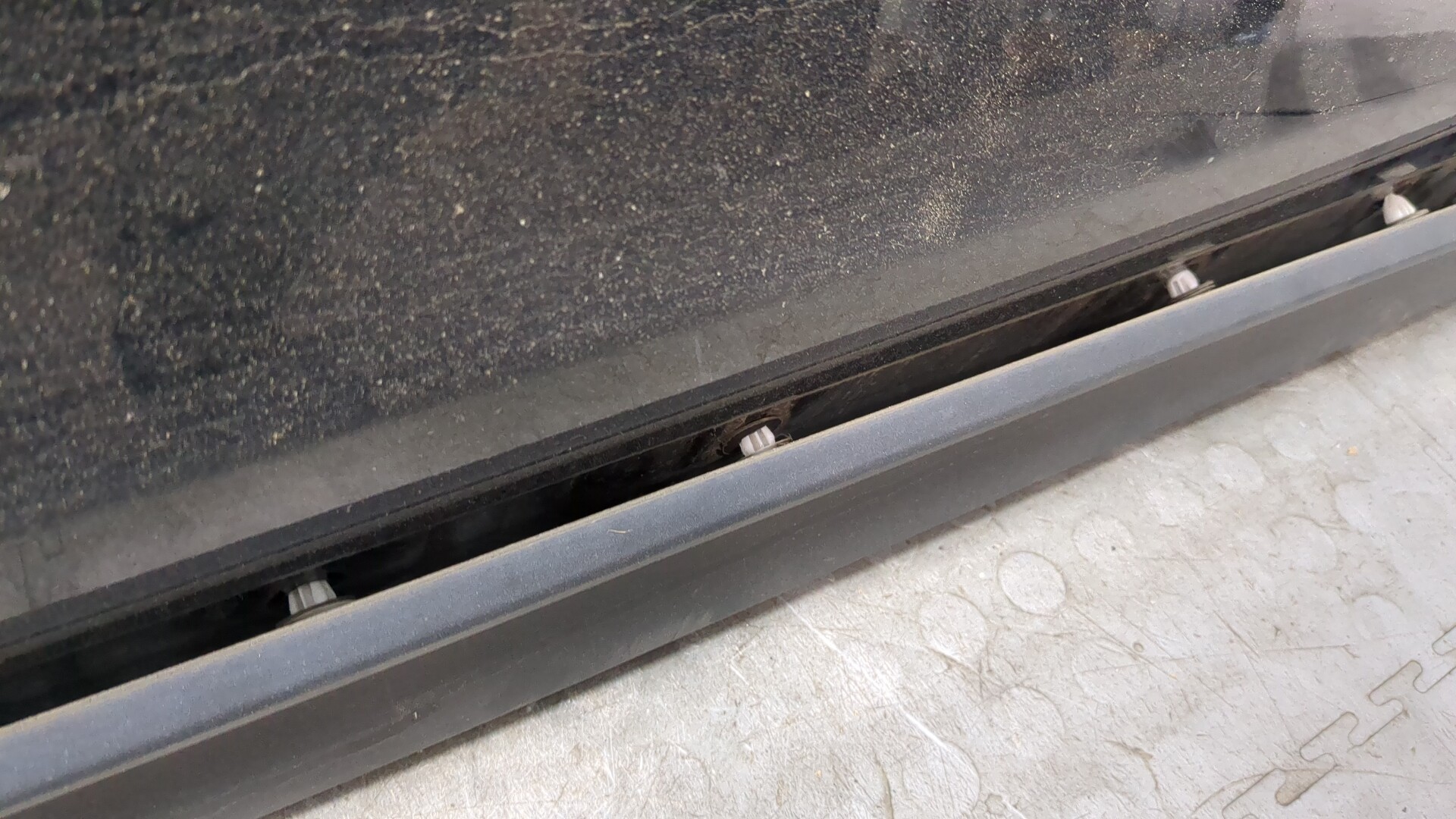 Дверь передняя левая