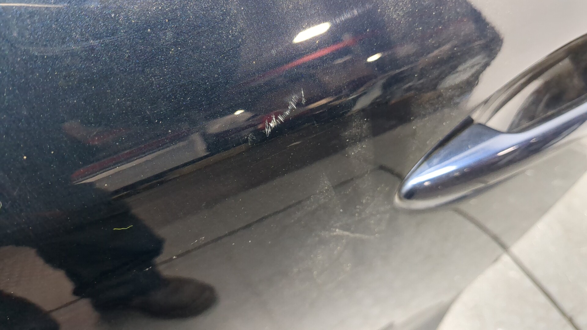 Дверь передняя левая