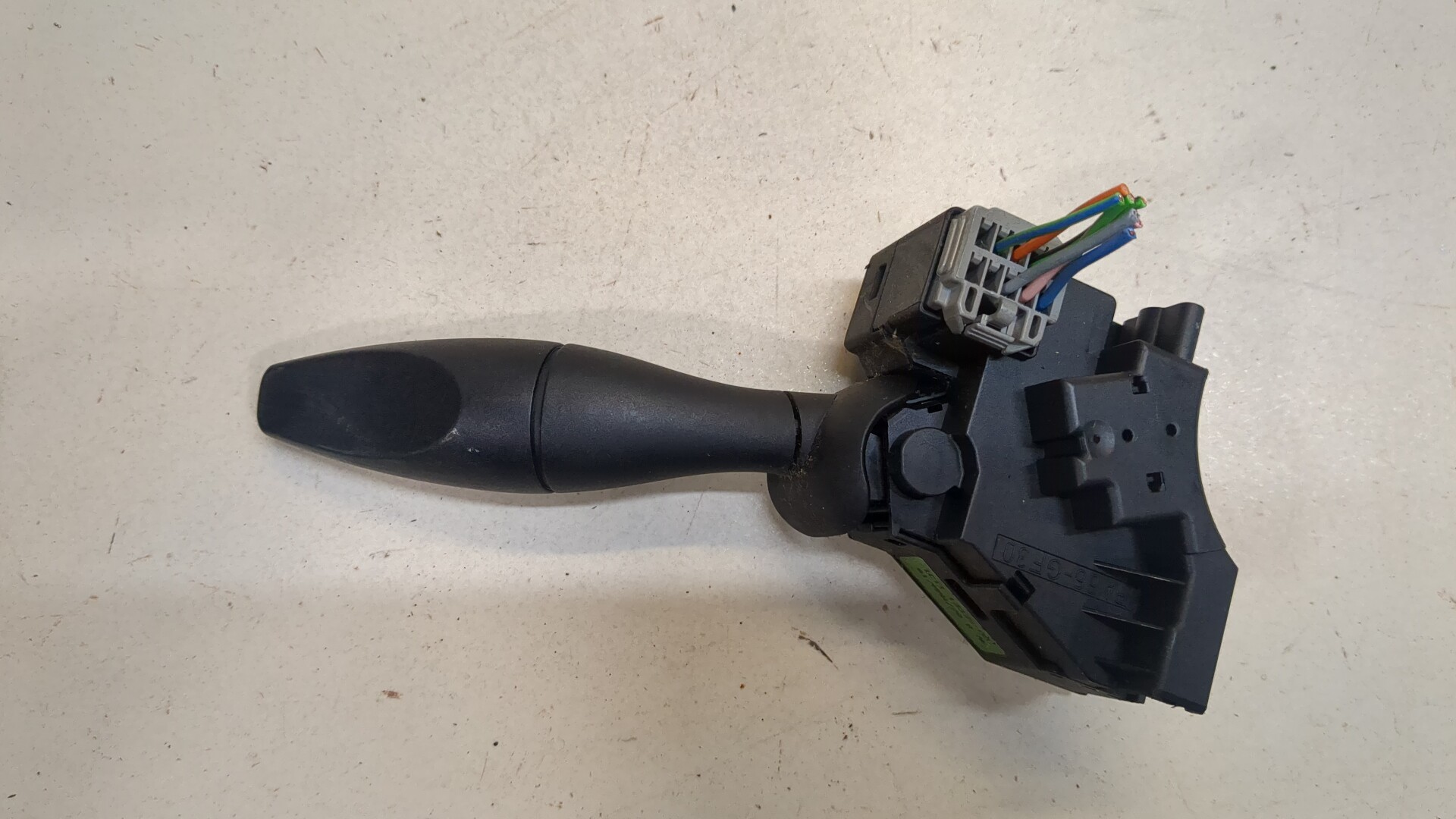 Переключатель поворотов подрулевой