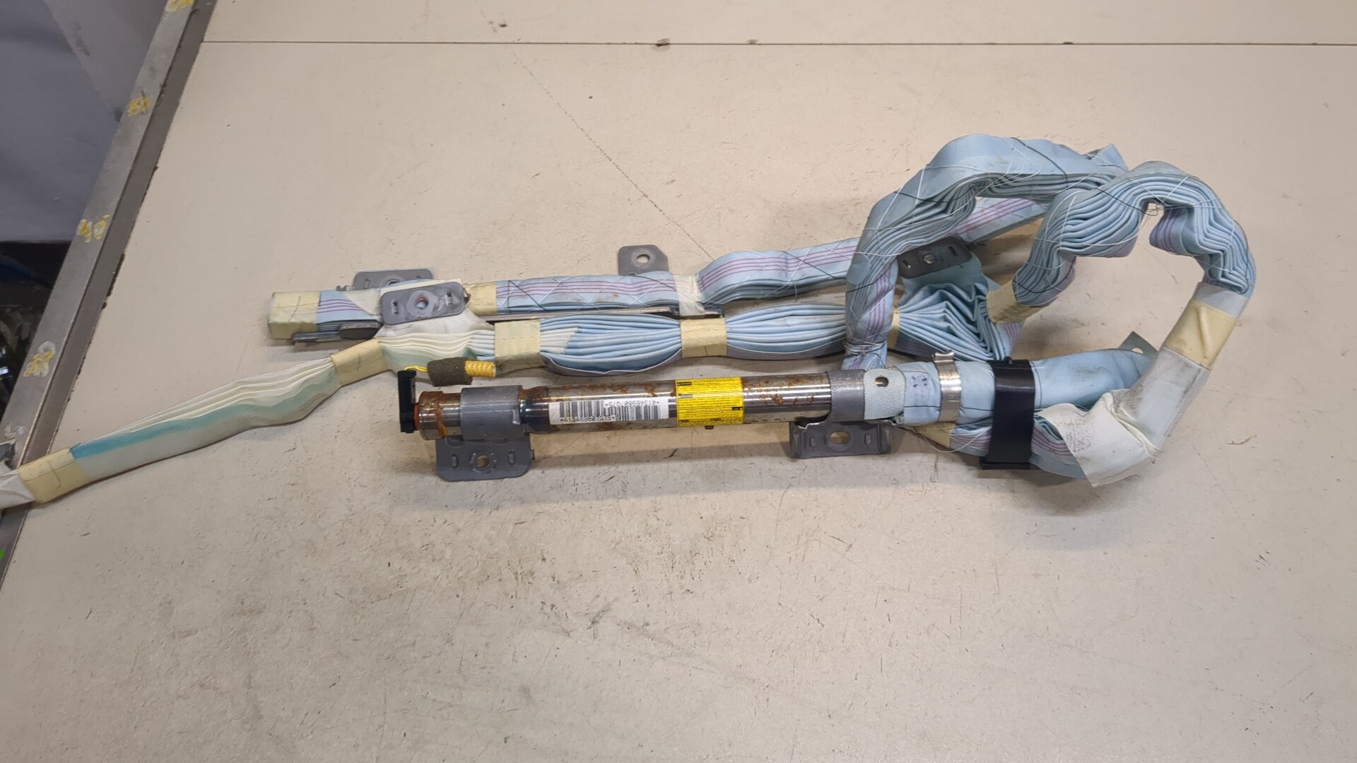 Подушка безопасности боковая (шторка)