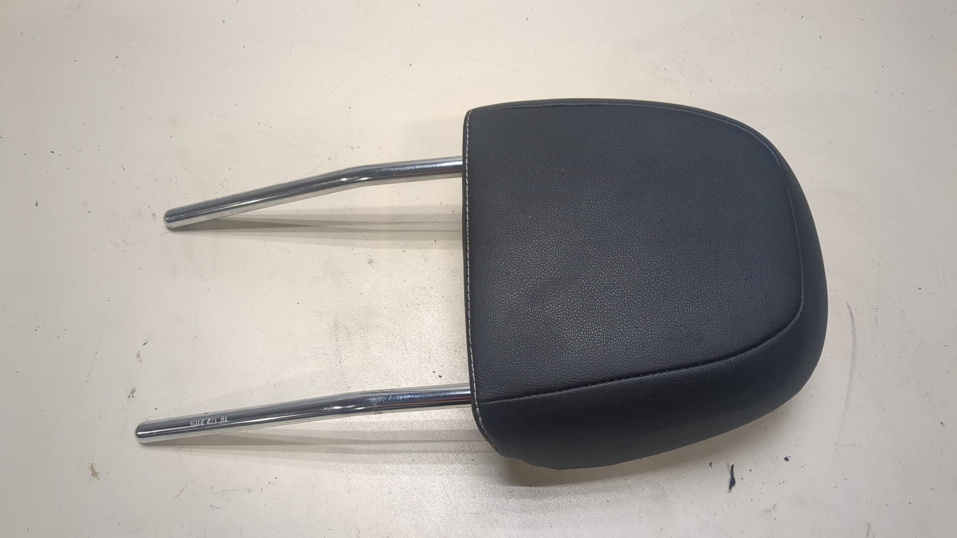 Подголовник сиденья