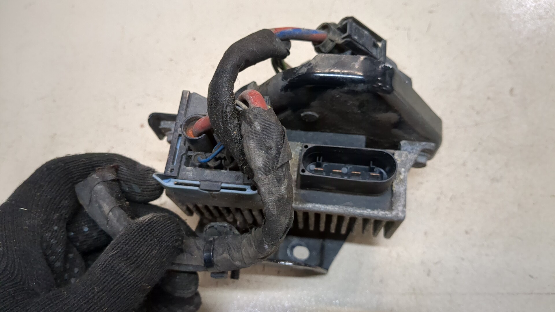 Реле свечей накала