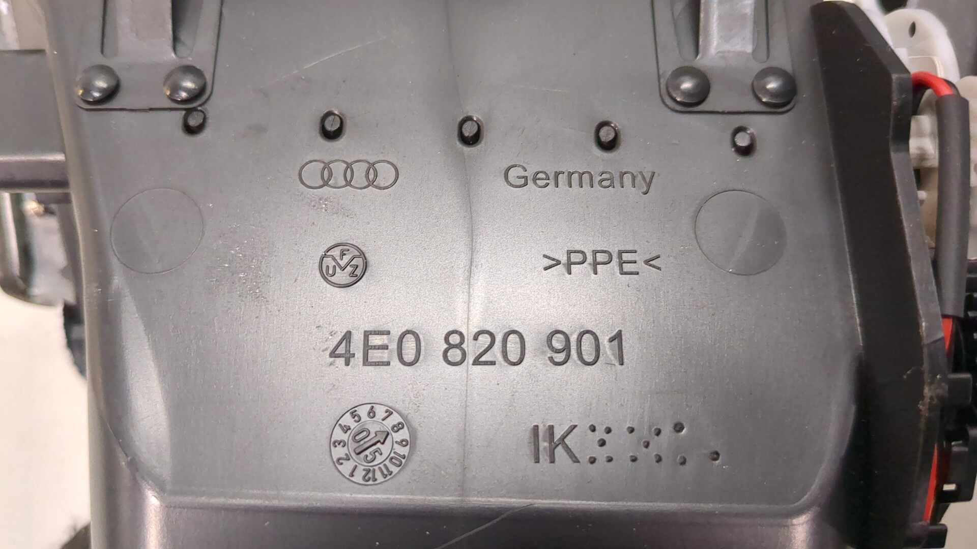 Дефлектор воздушный