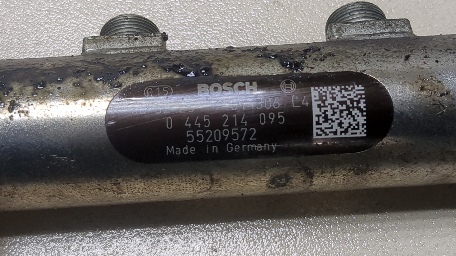 Рейка топливная (рампа)