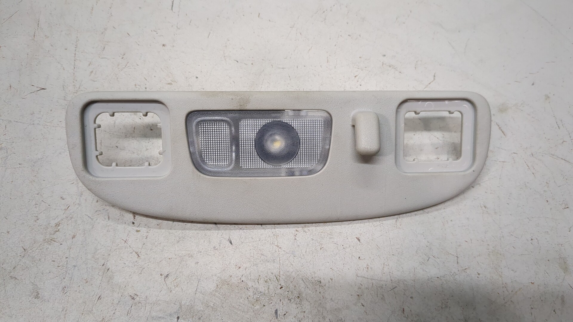 Плафон салонный