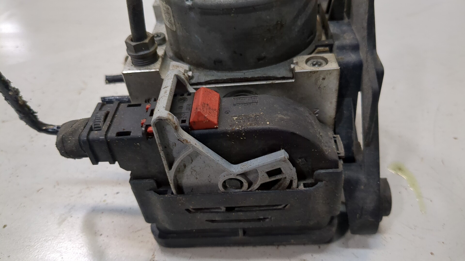 Блок ABS (насос) для A3 (8V) 2012-2020