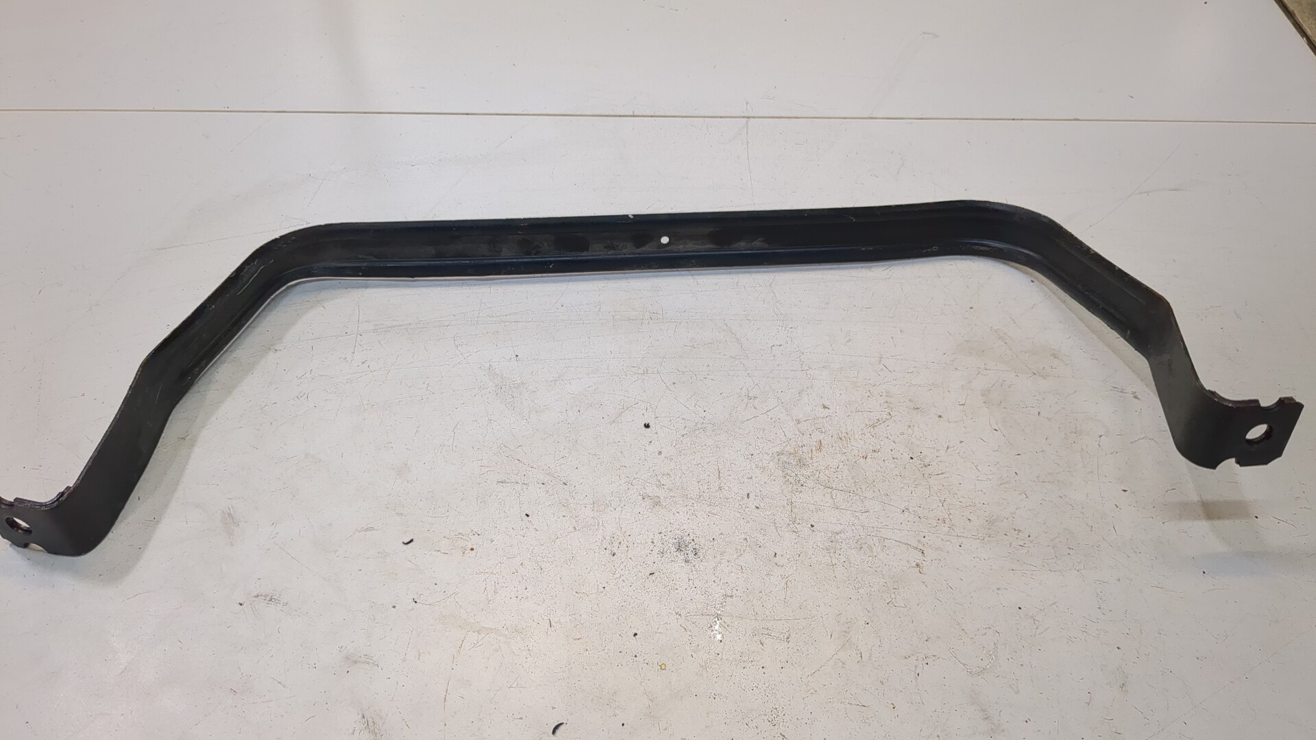 Лента крепления бензобака