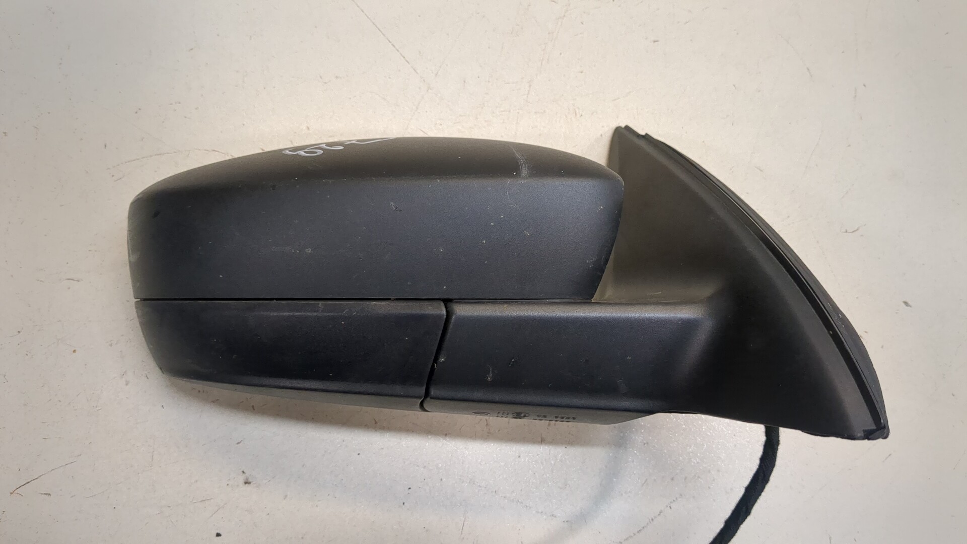 Зеркало правое электрическое