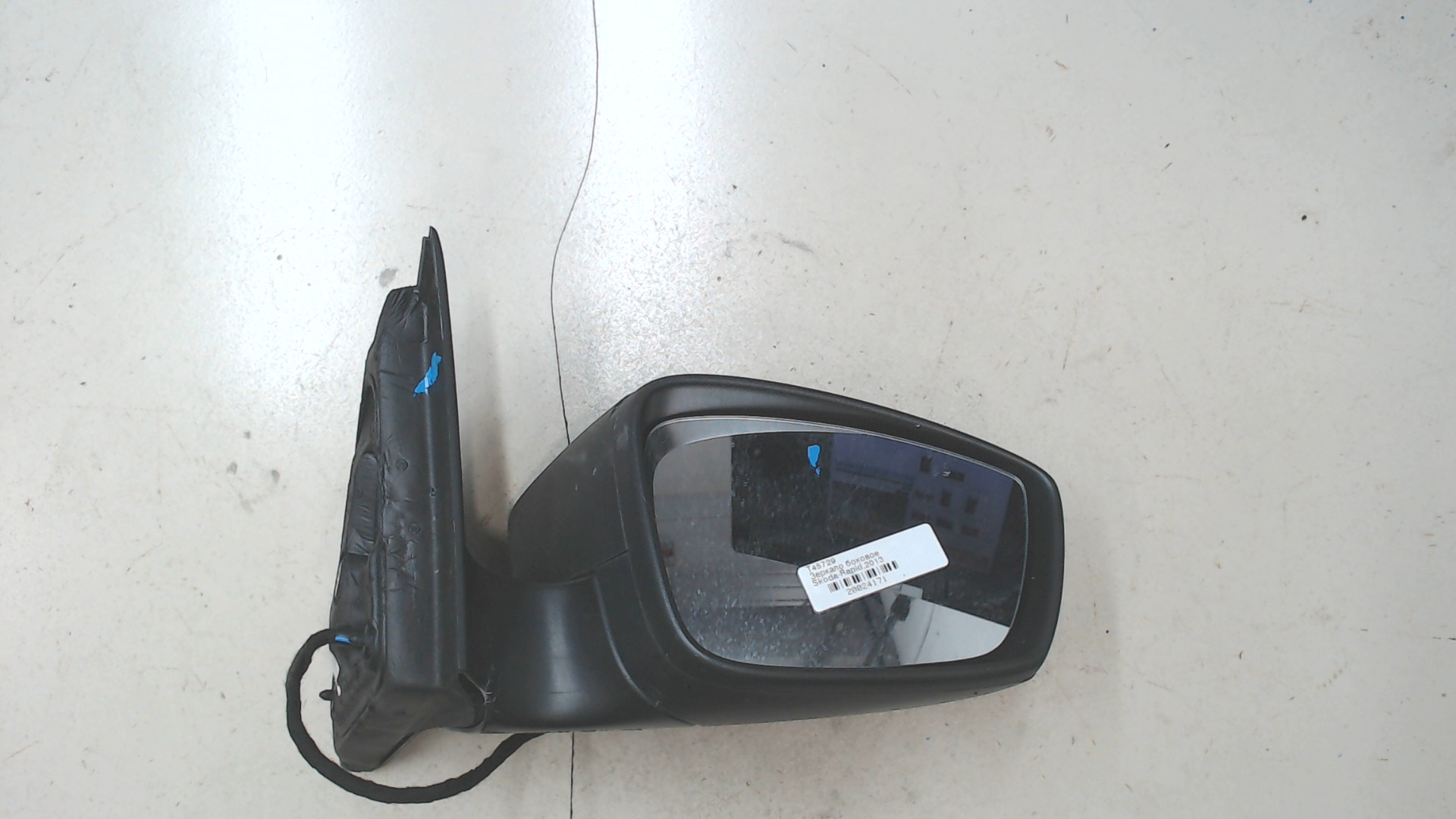 Зеркало правое электрическое