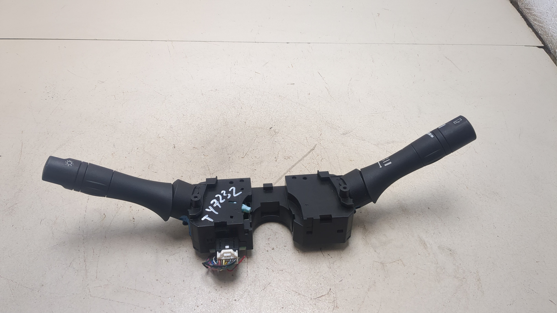 Переключатель подрулевой