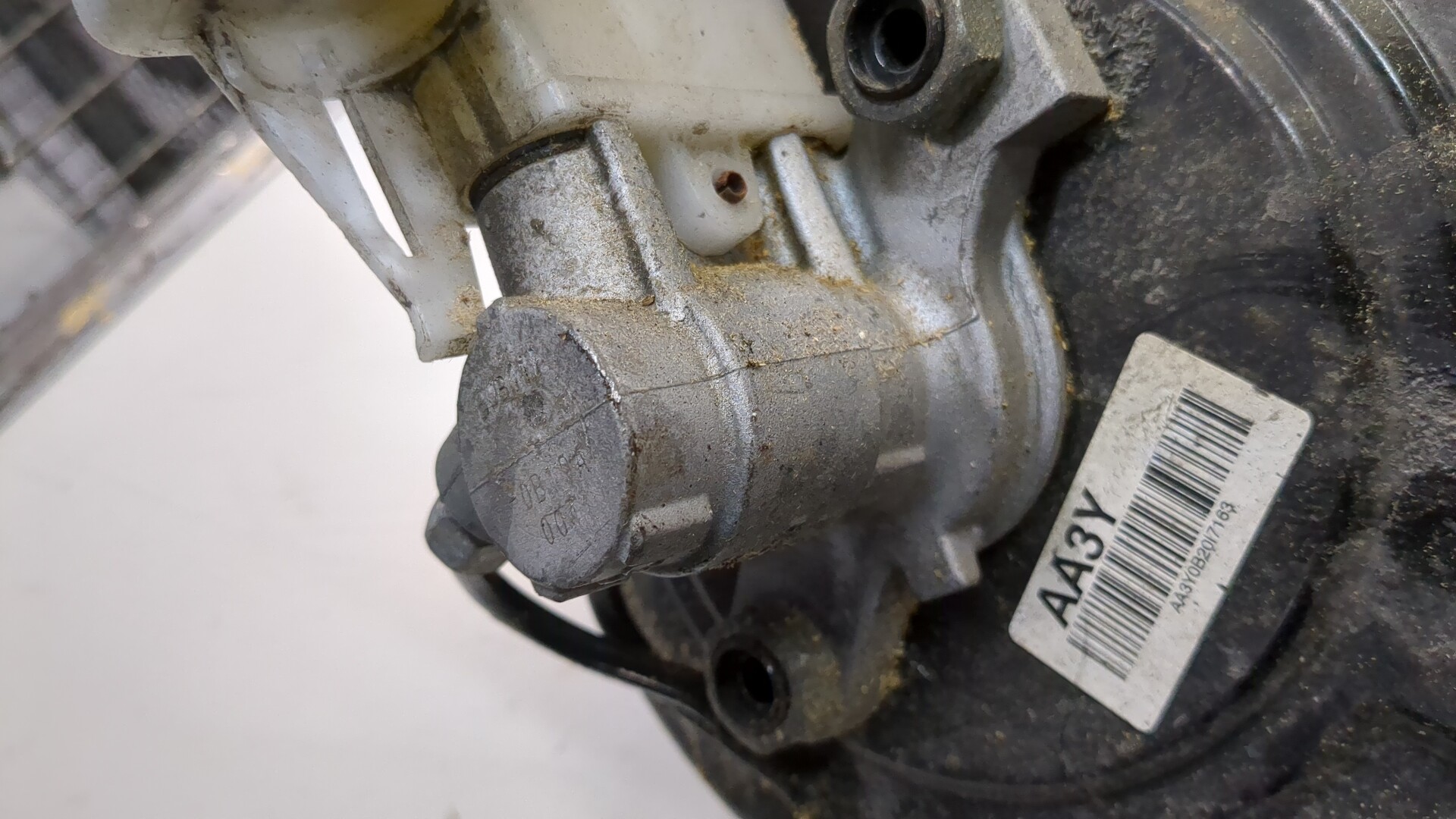 Цилиндр тормозной главный