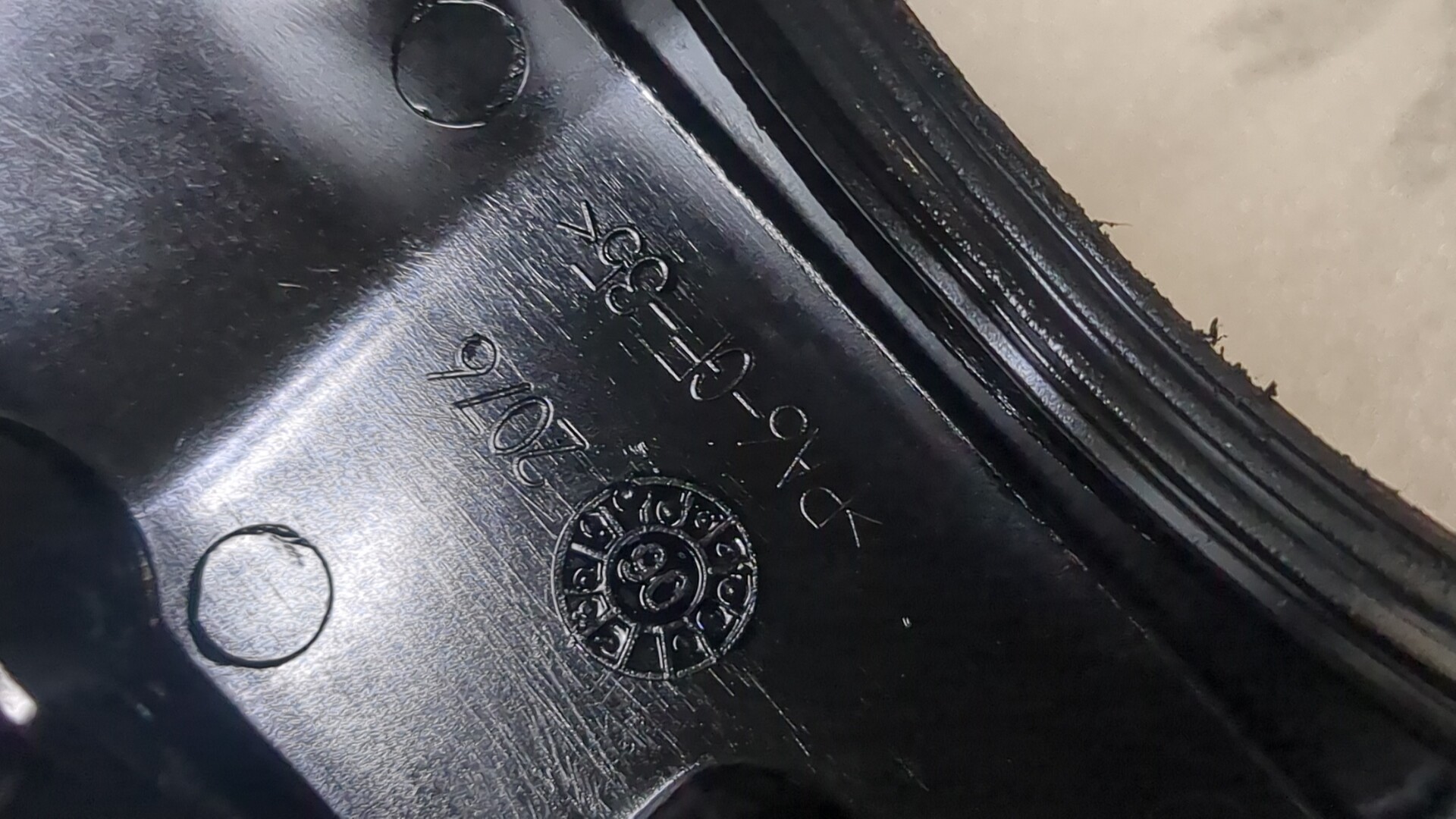 Крышка клапанная ГБЦ