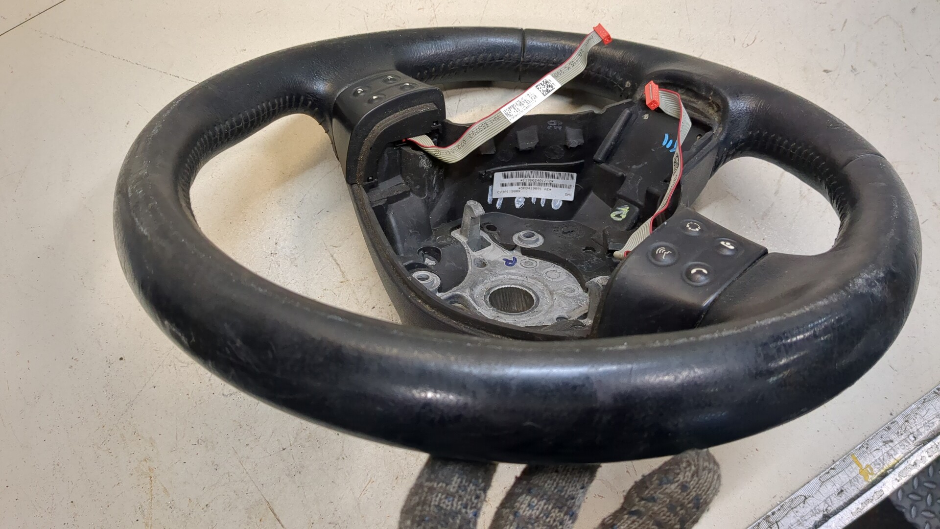 Рулевое колесо (руль)