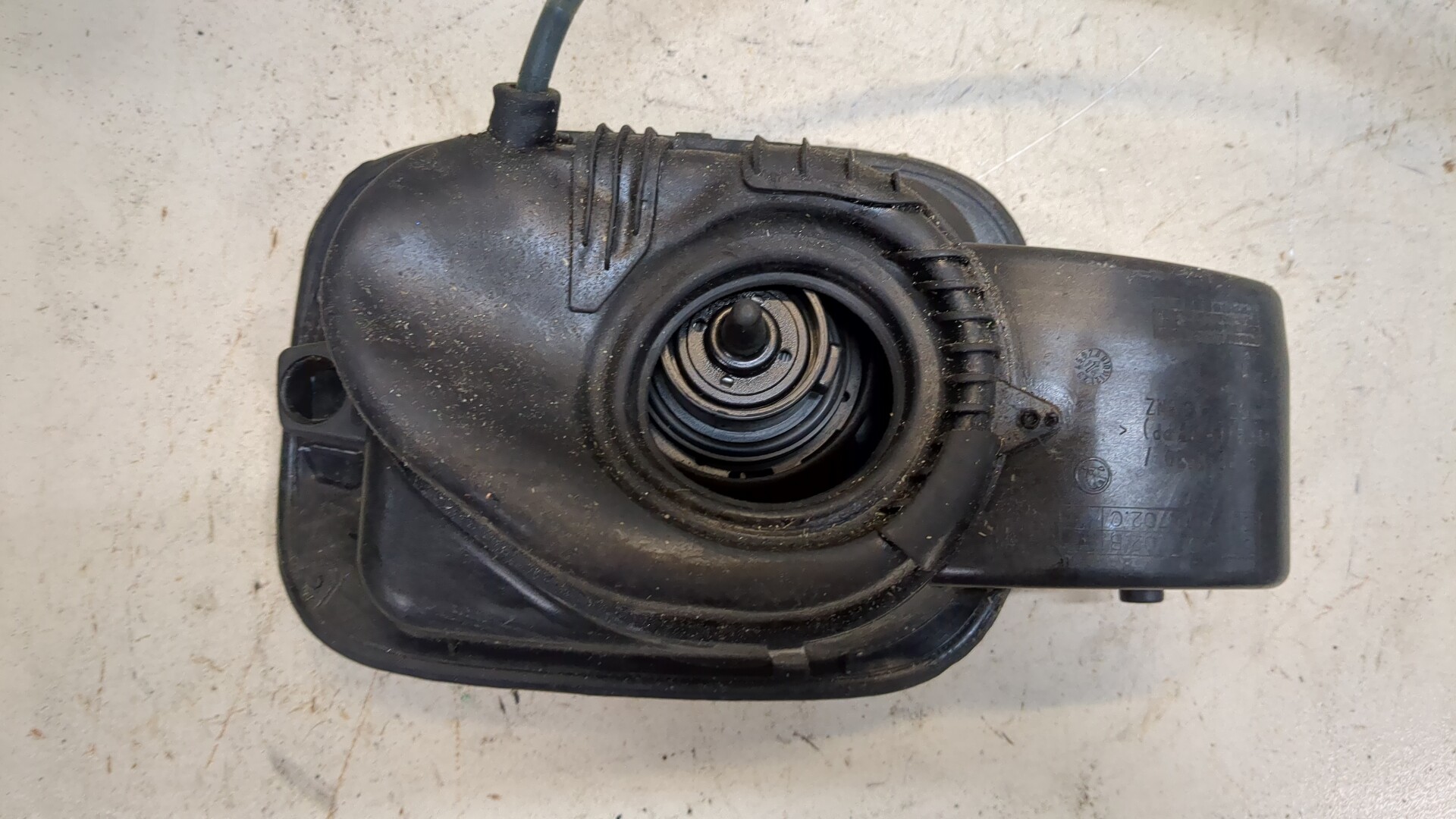 Лючок бензобака