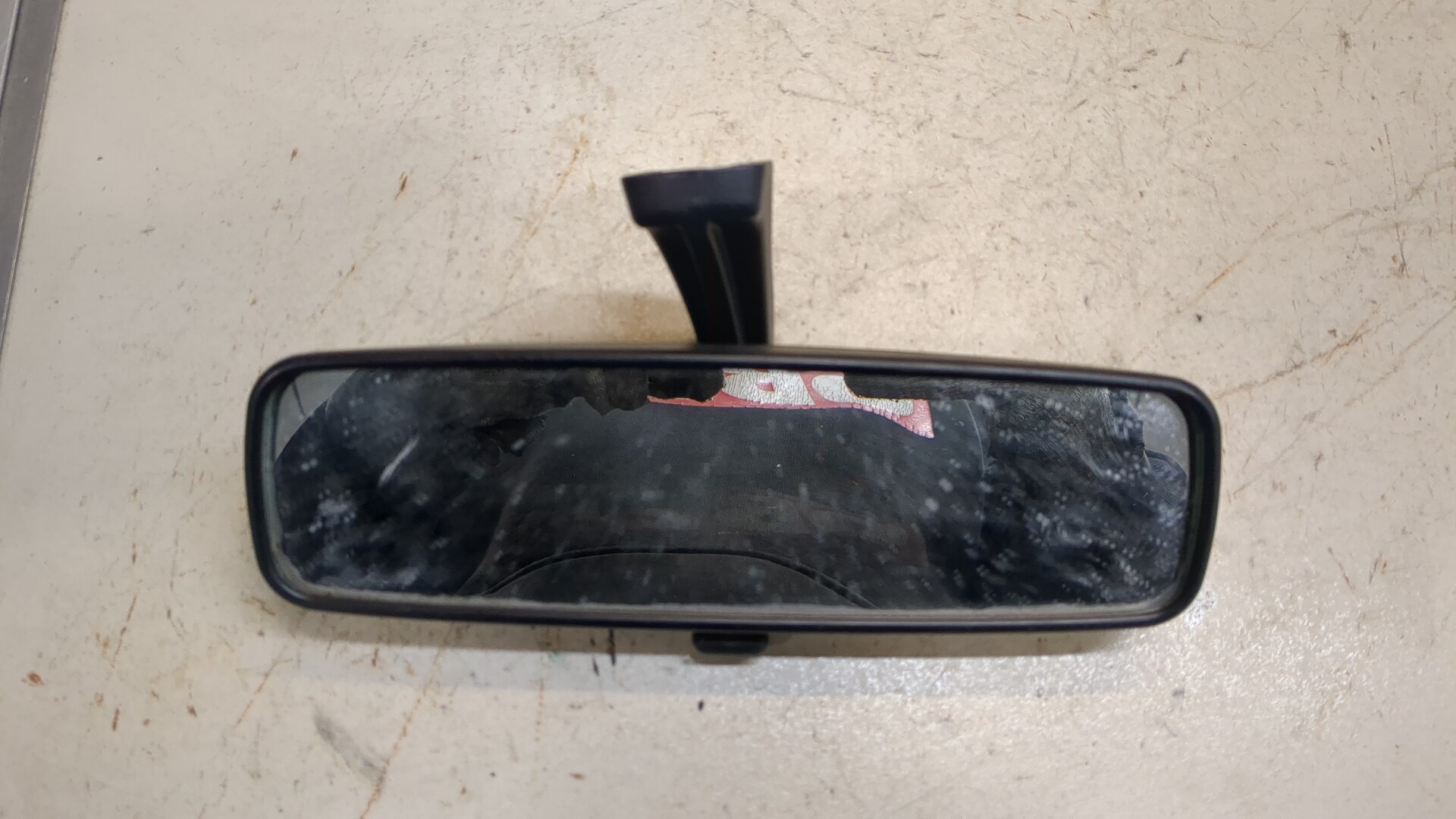 Зеркало заднего вида