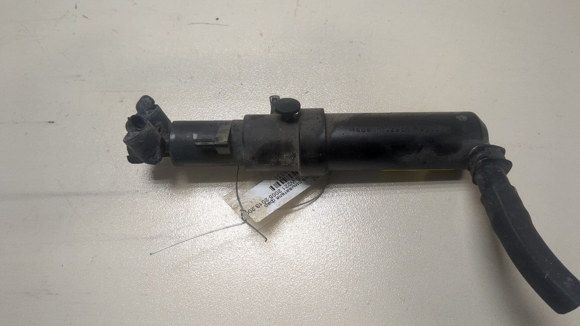 Форсунка омывателя фары