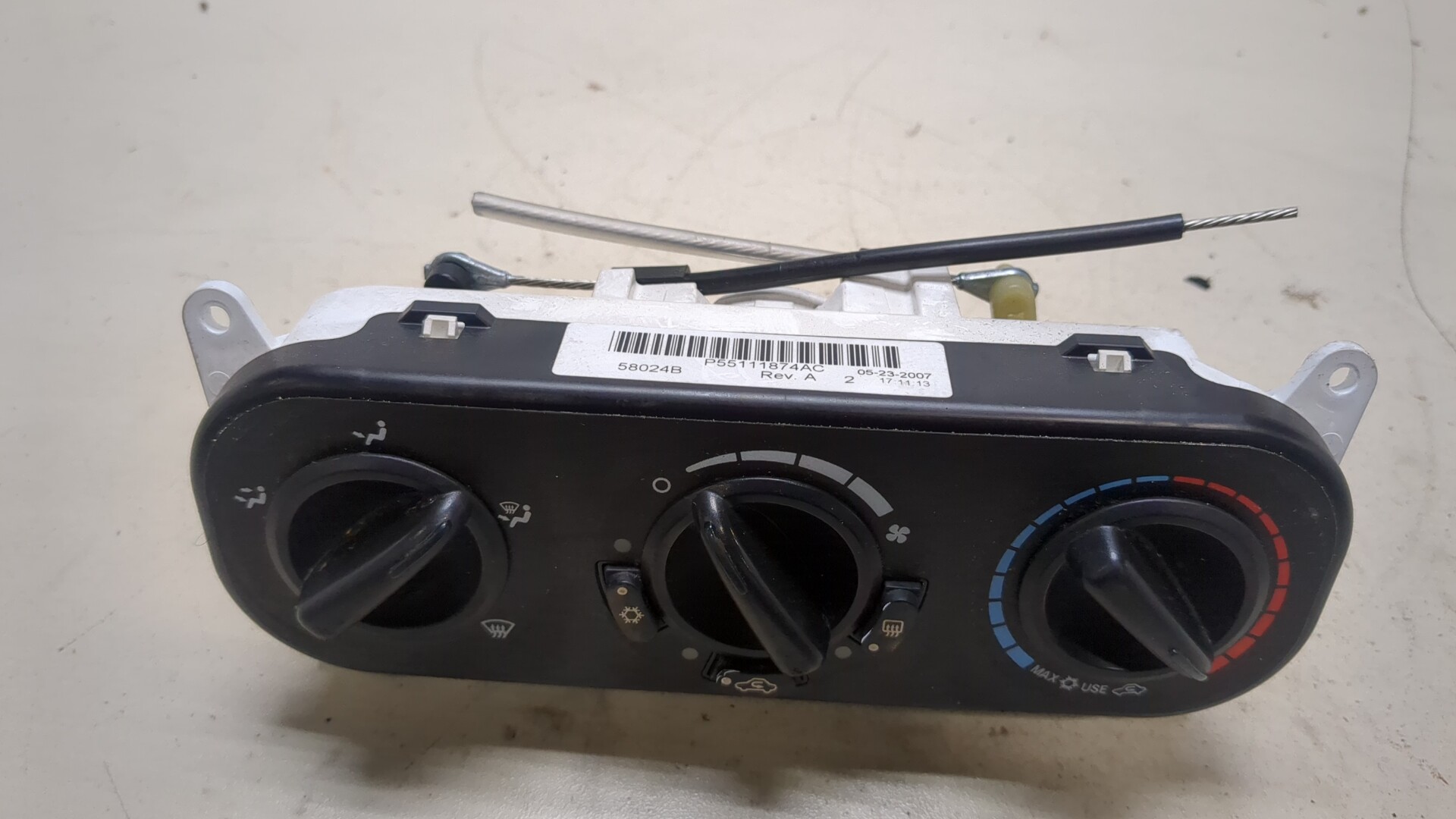 Переключатель отопителя