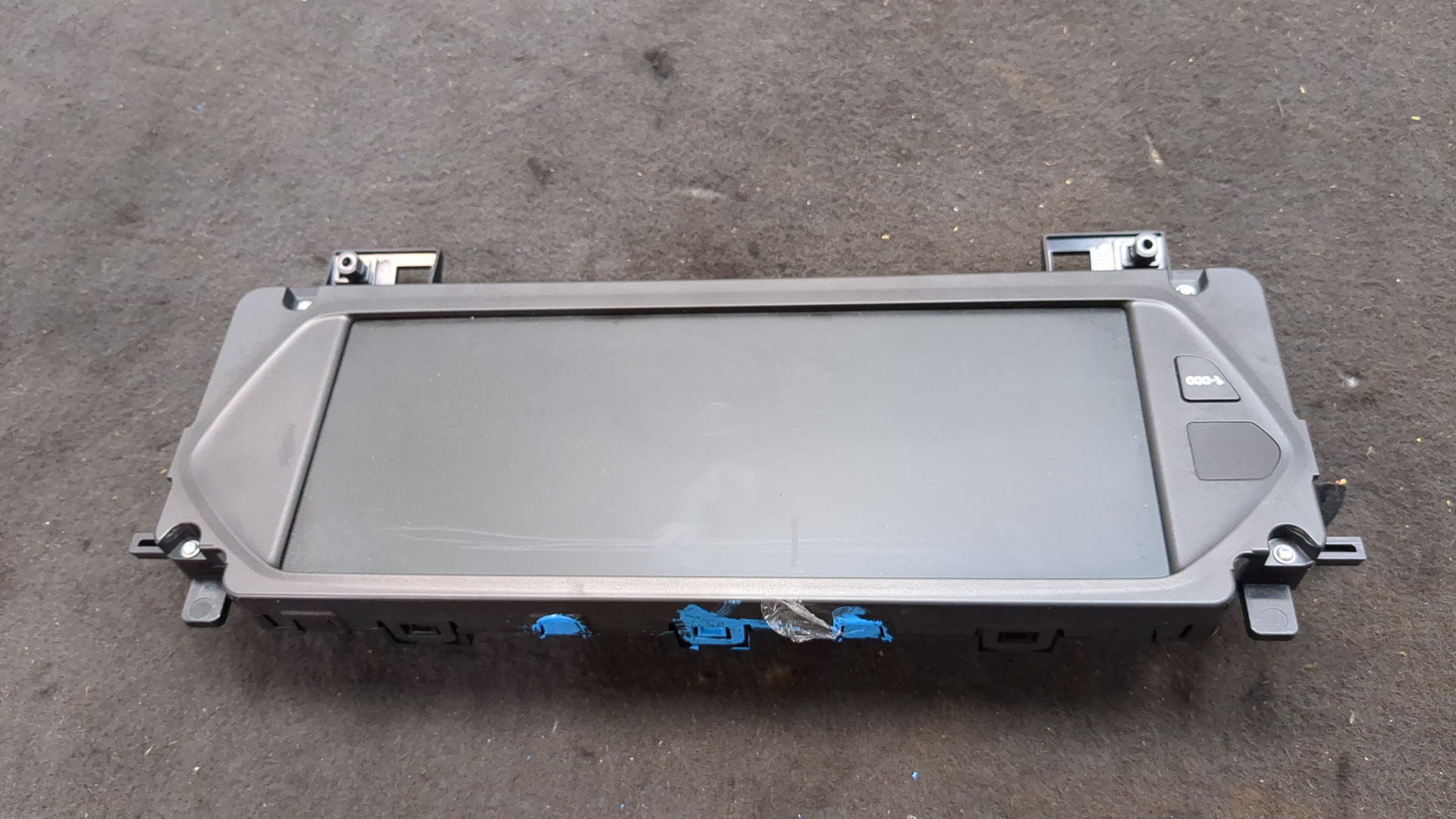 Панель приборов