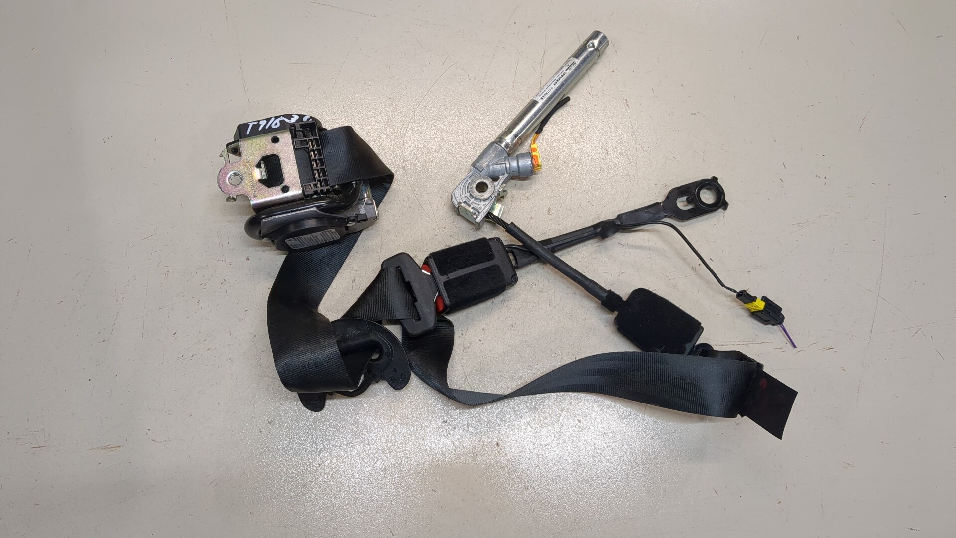 Ремень безопасности