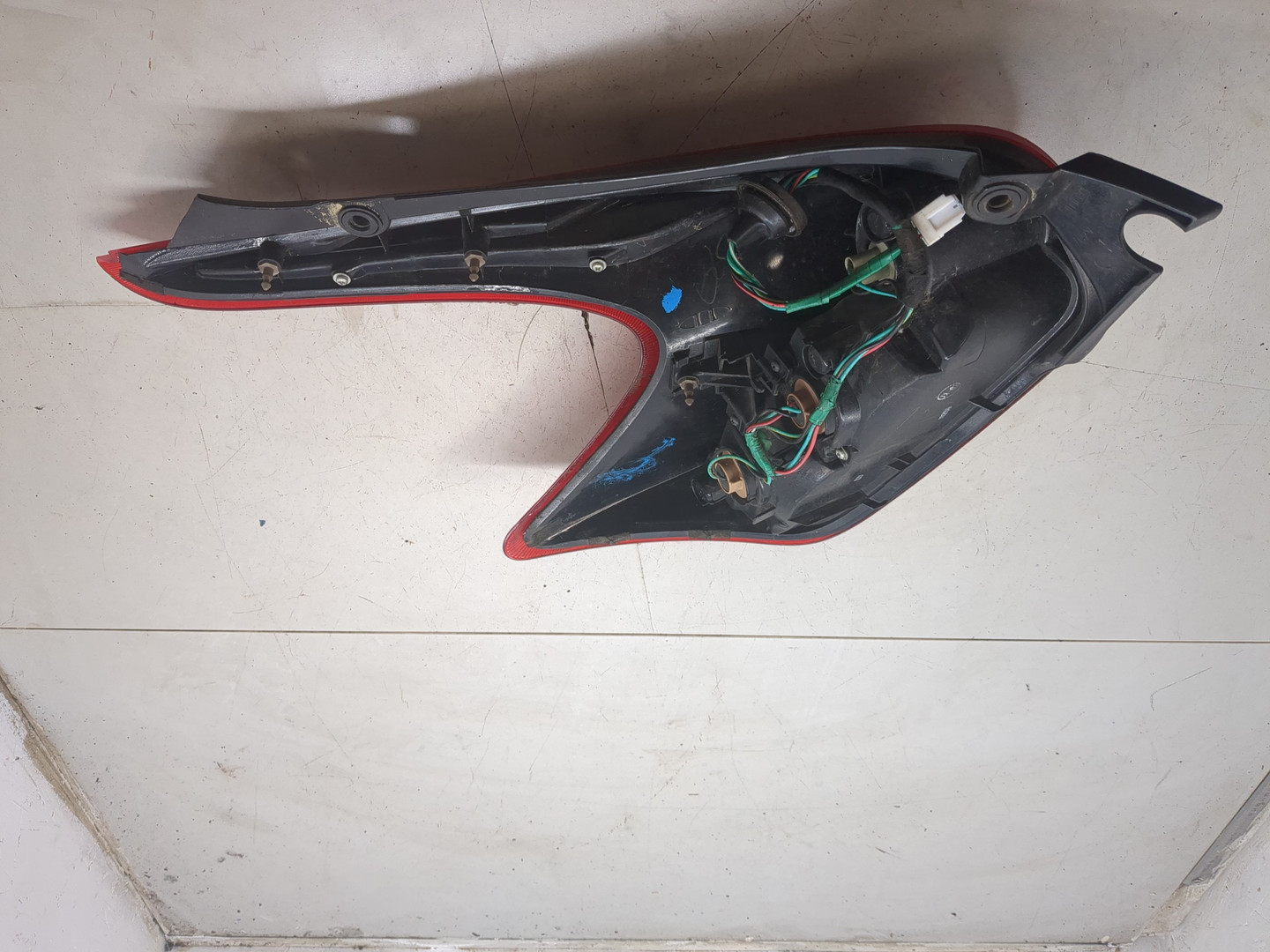 Фонарь задний правый