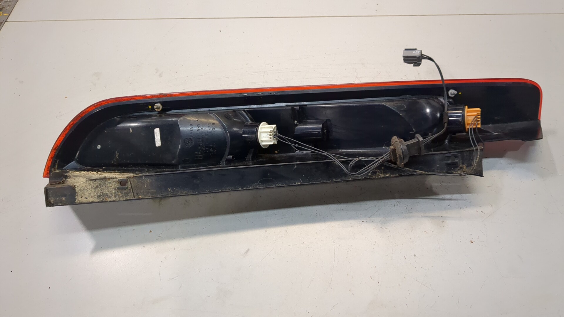 Фонарь задний правый