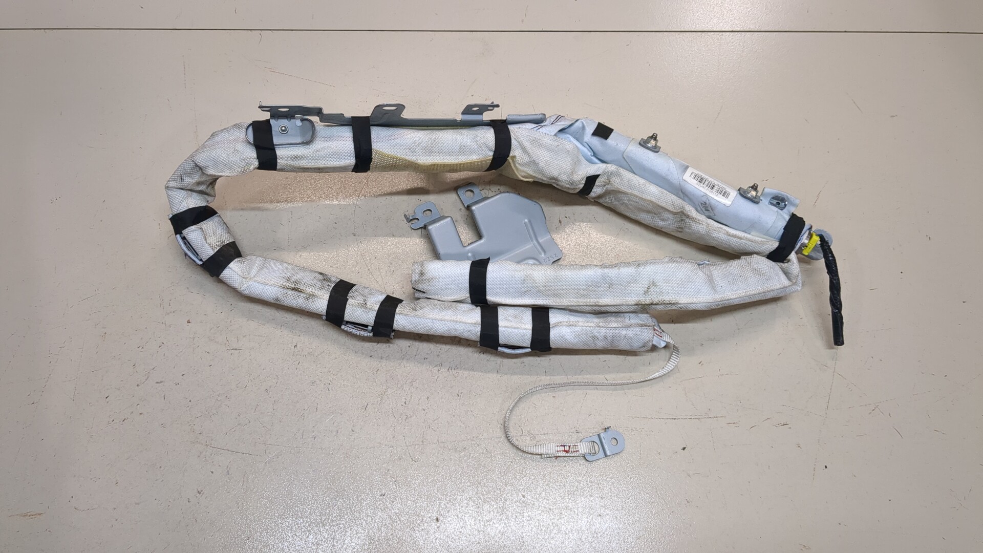 Подушка безопасности боковая (шторка)