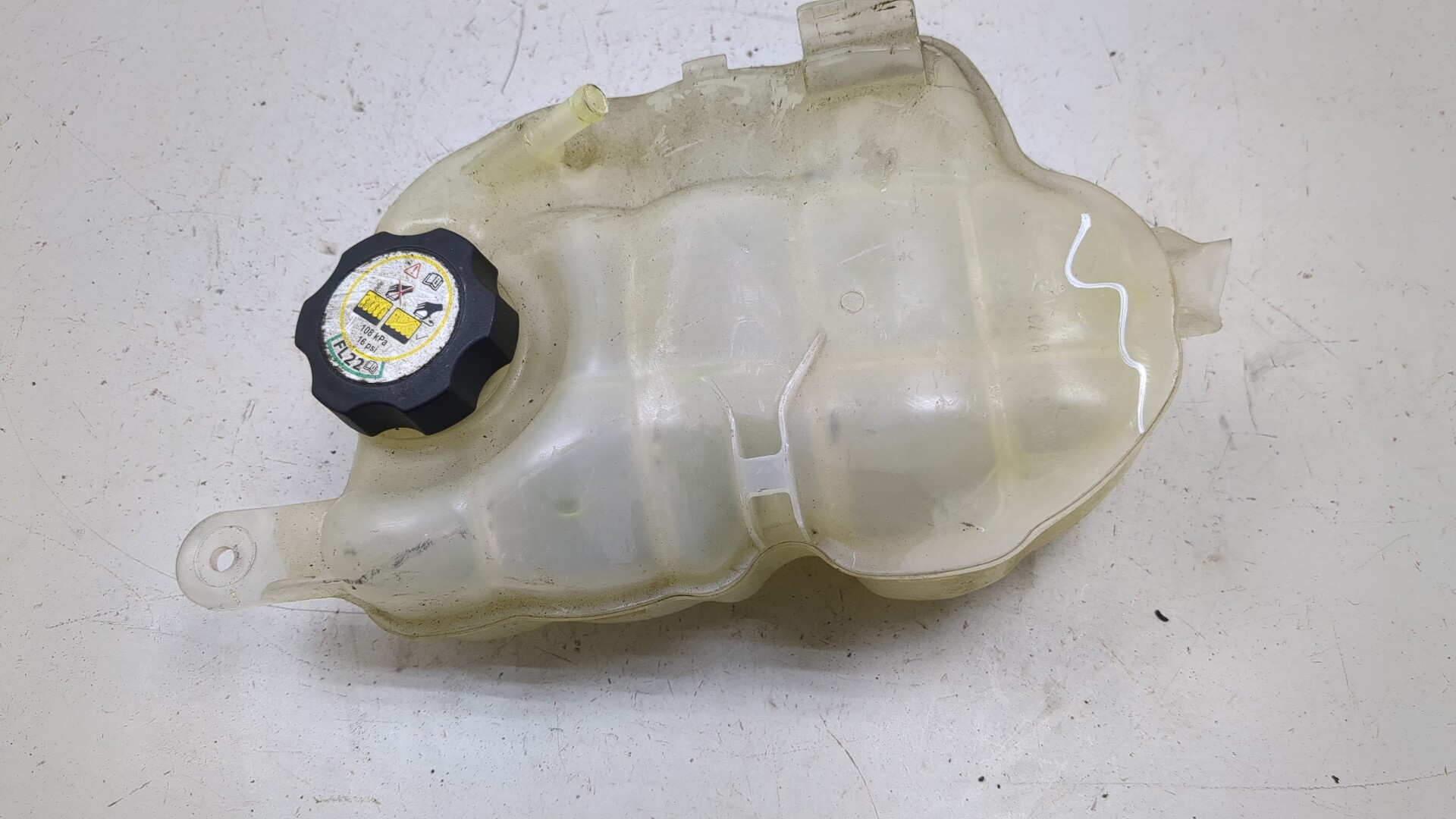 Бачок расширительный