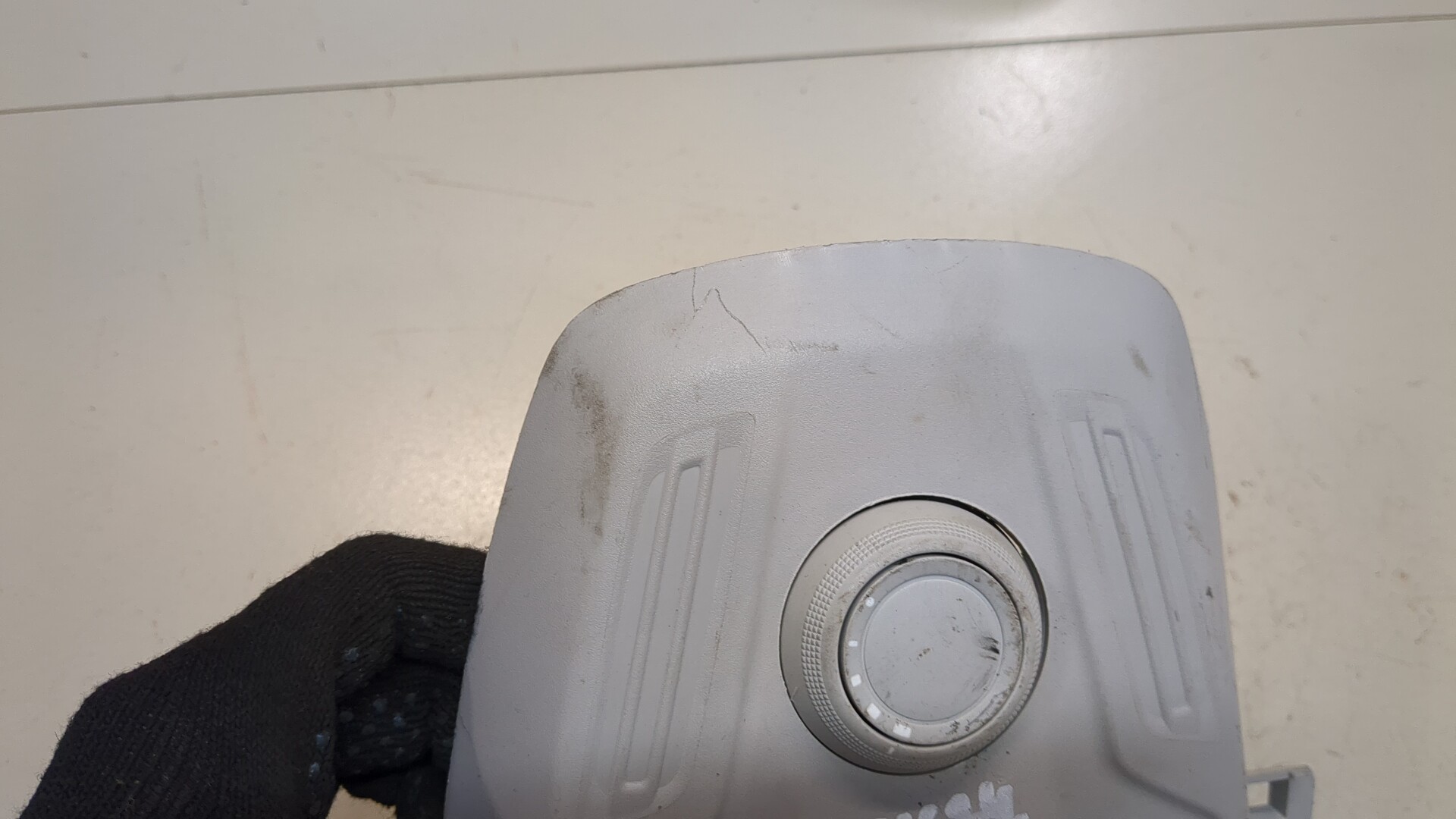 Плафон салонный