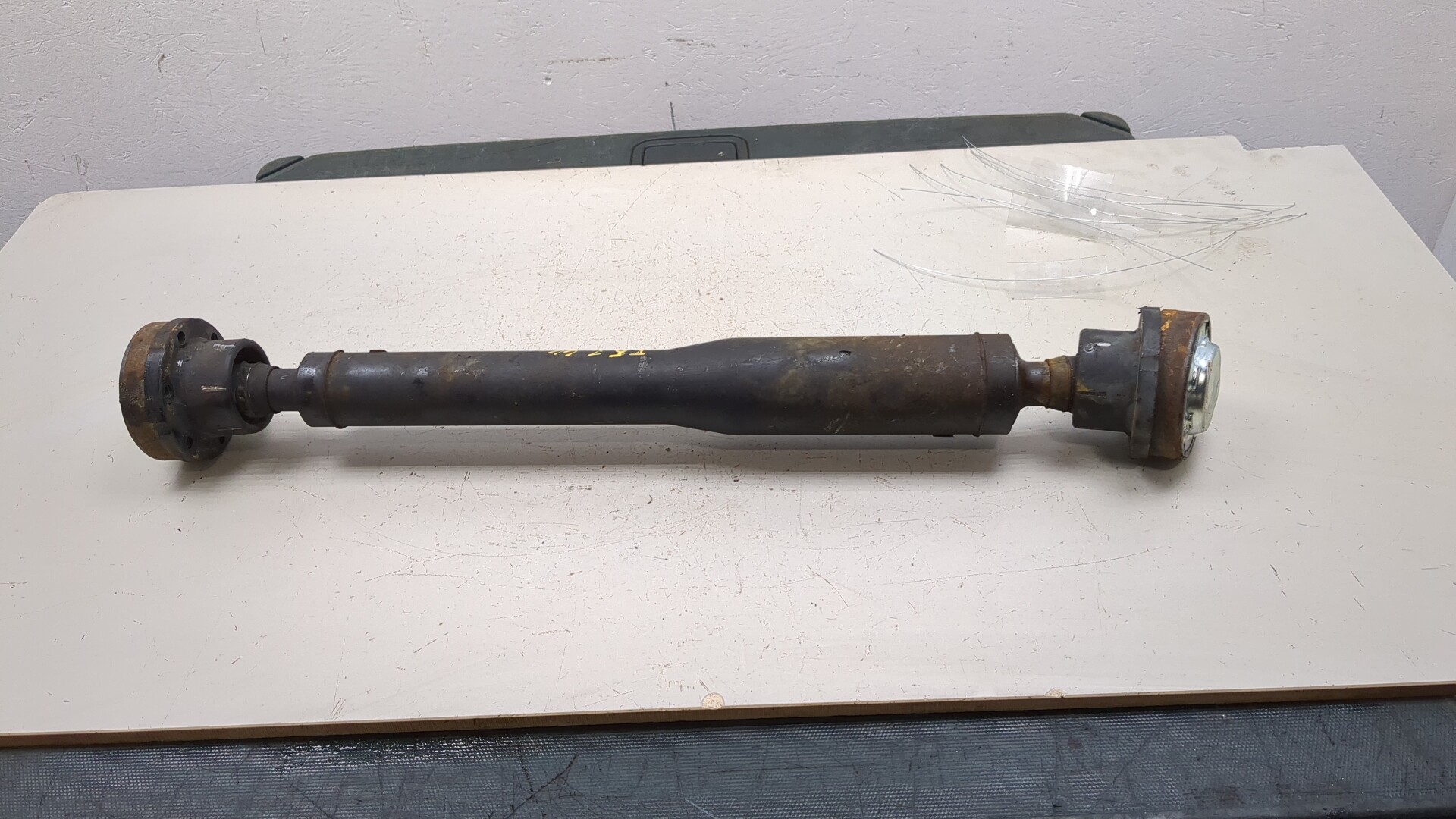 Вал карданный передний