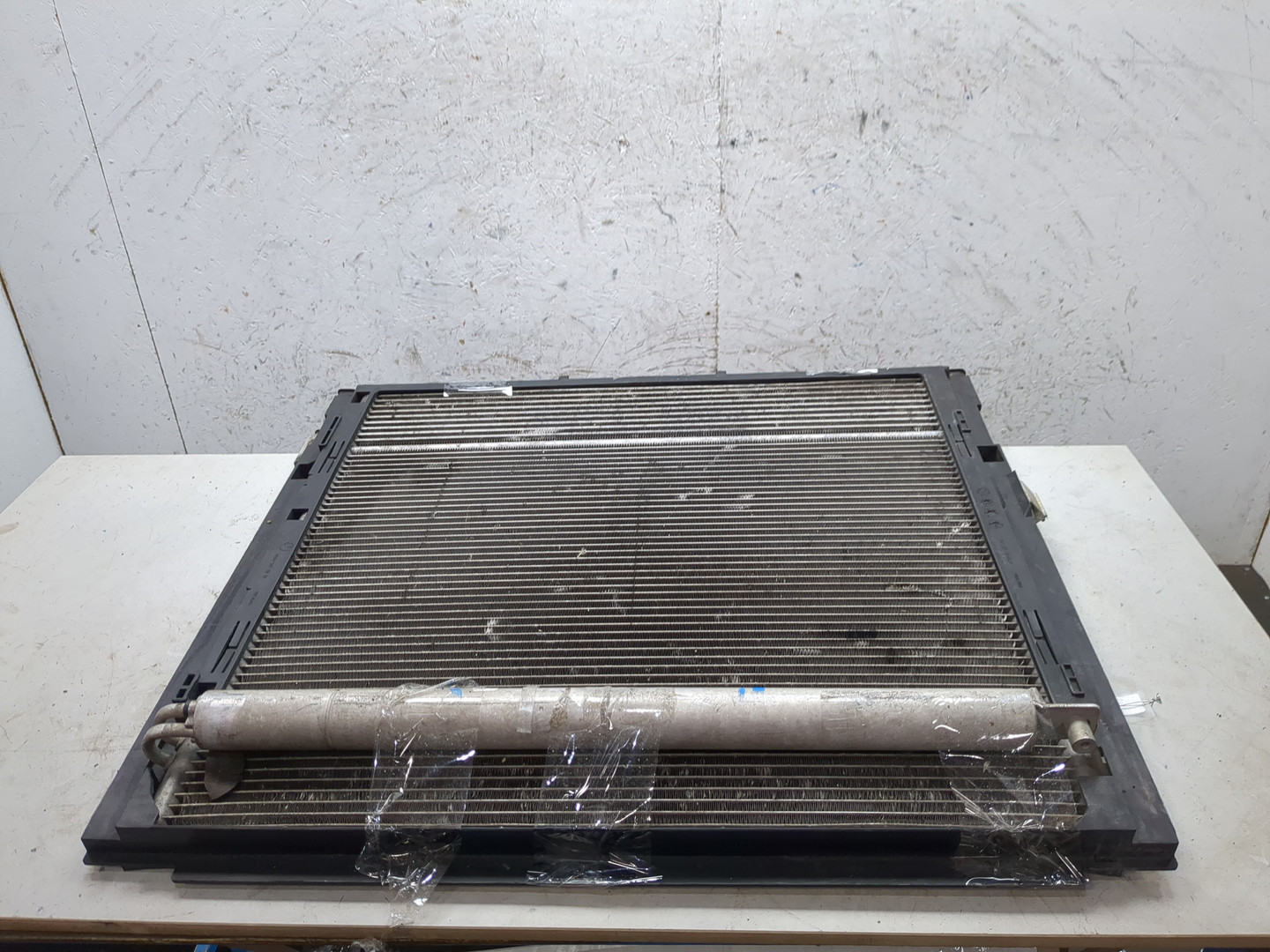 Радиатор кондиционера / конденсер