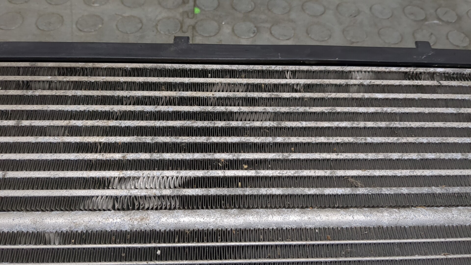 Радиатор кондиционера / конденсер