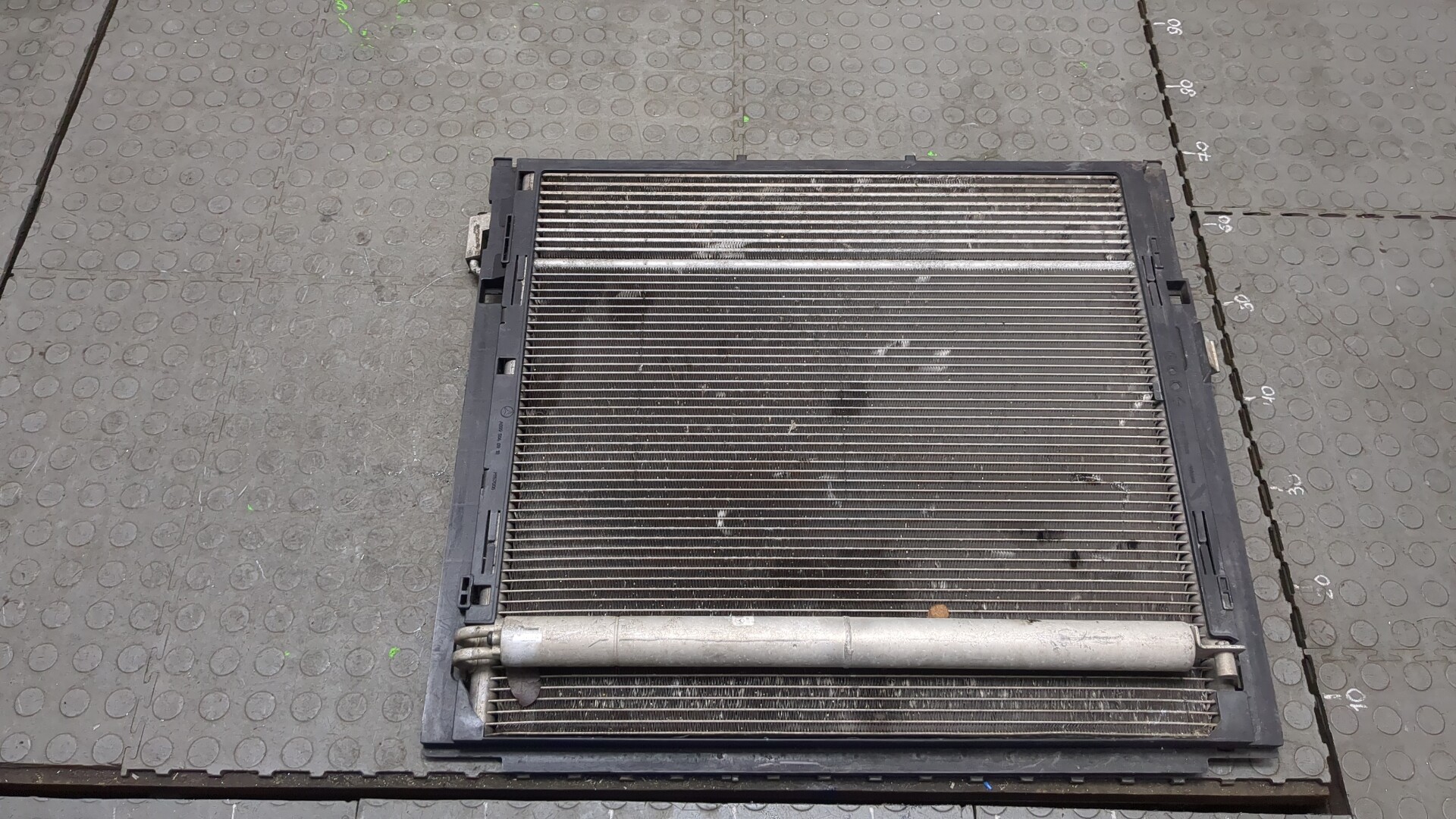 Радиатор кондиционера / конденсер