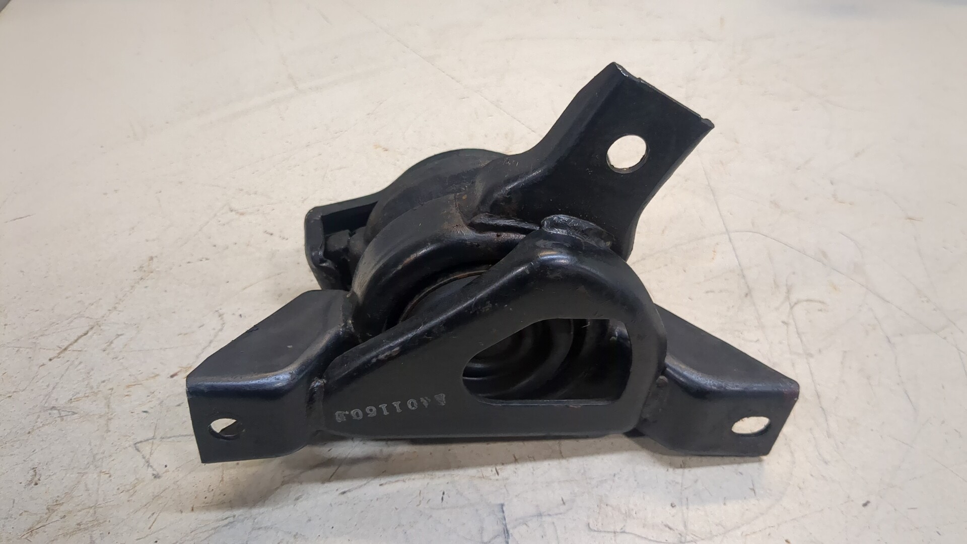 Опора двигателя