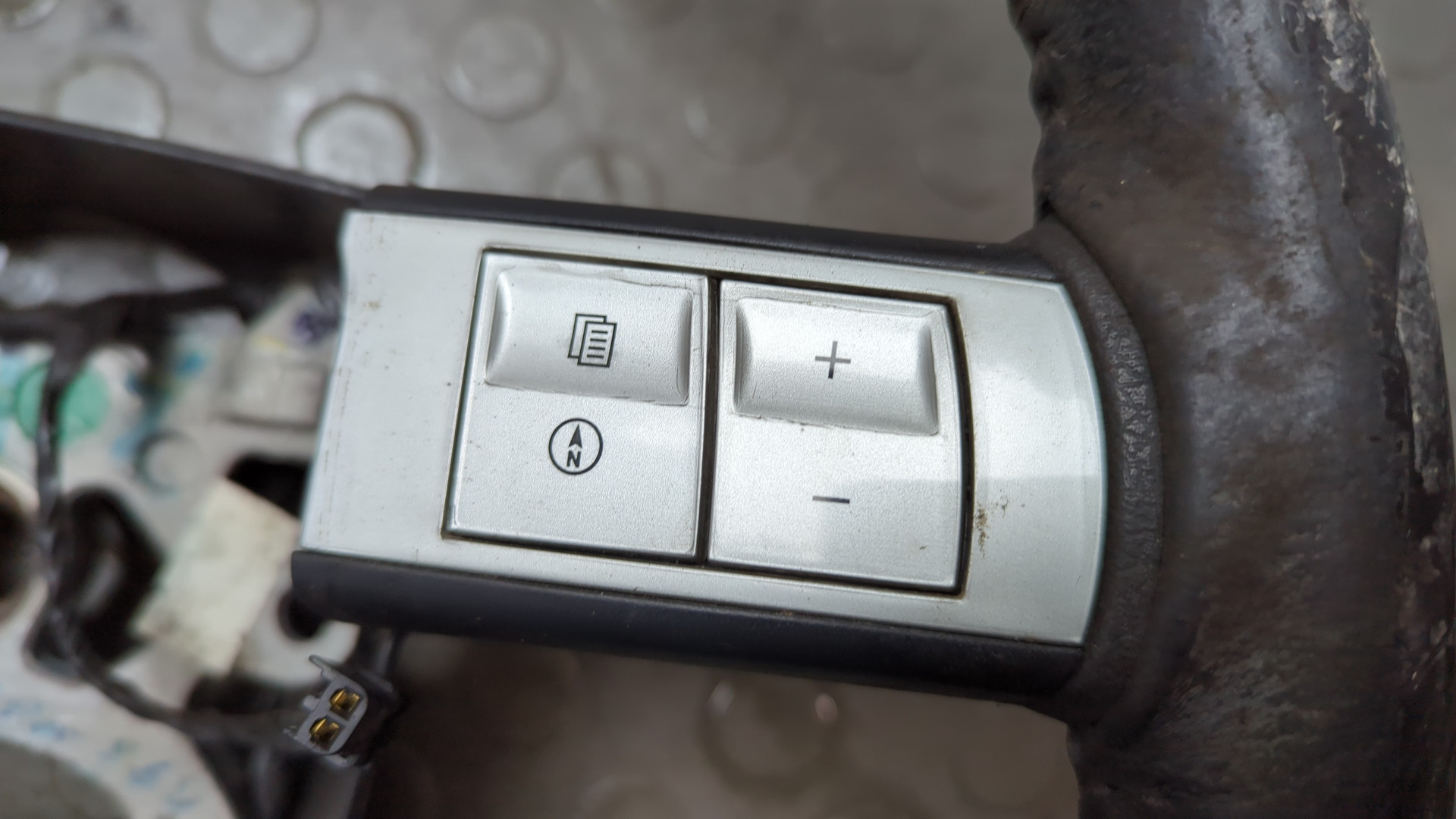 Рулевое колесо (руль)