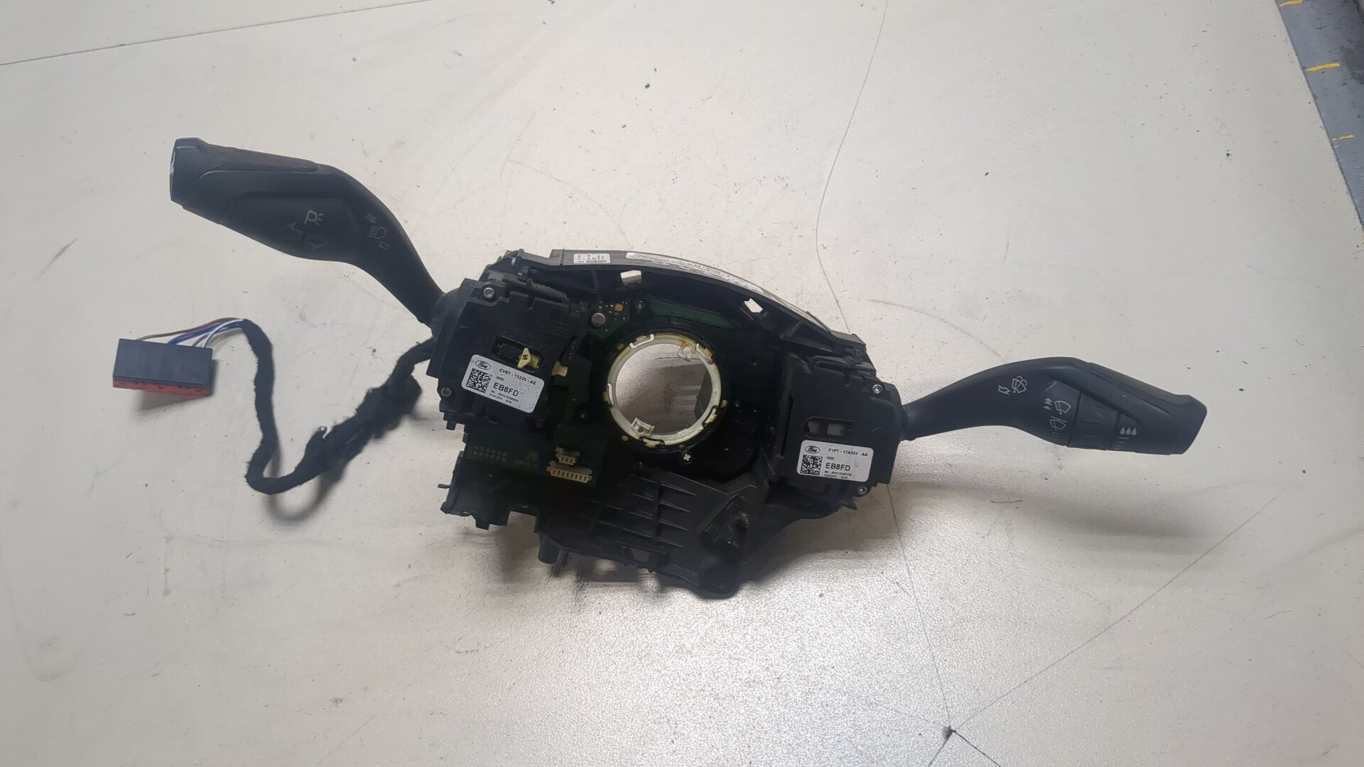 Переключатель подрулевой