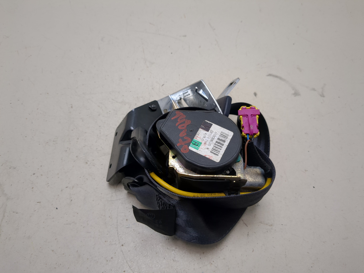 Ремень безопасности