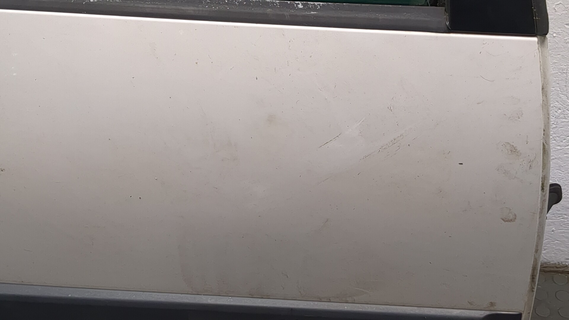 Дверь задняя правая