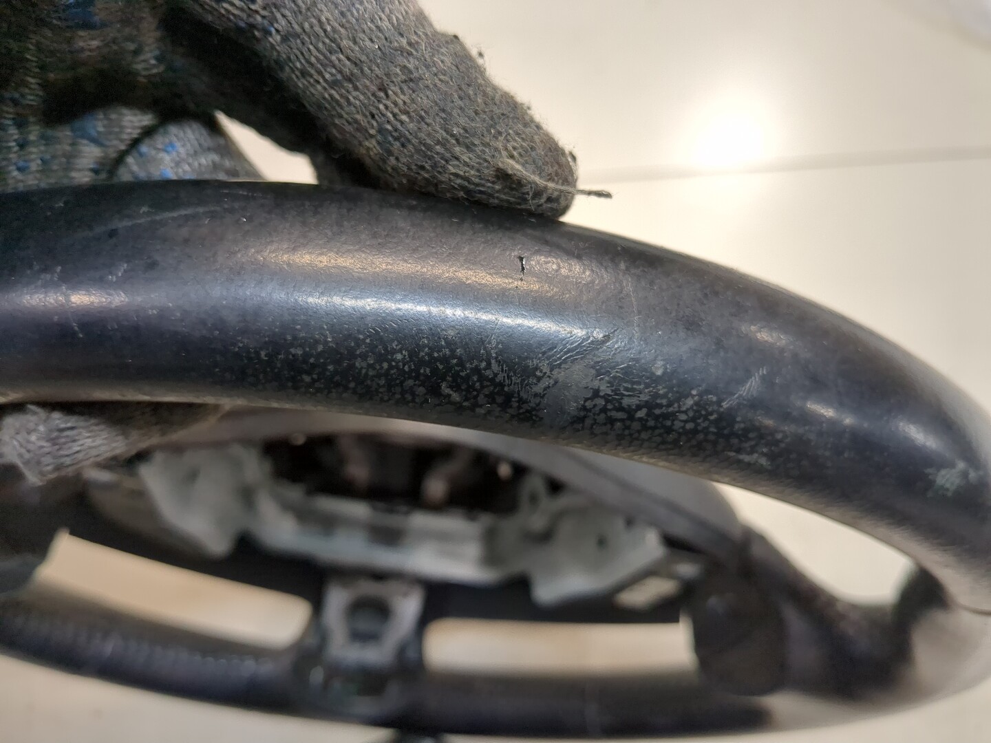 Рулевое колесо (руль)