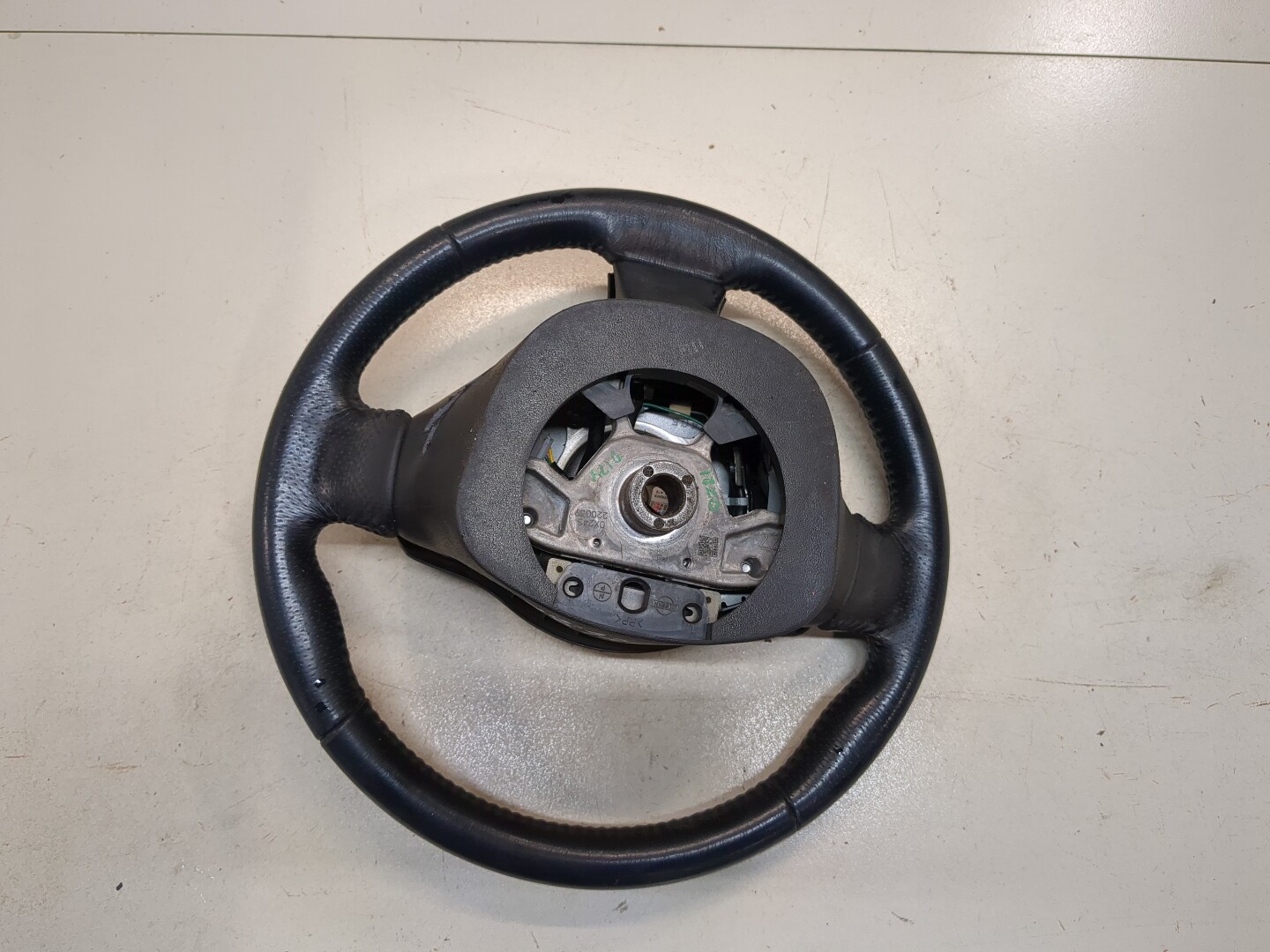 Рулевое колесо (руль)