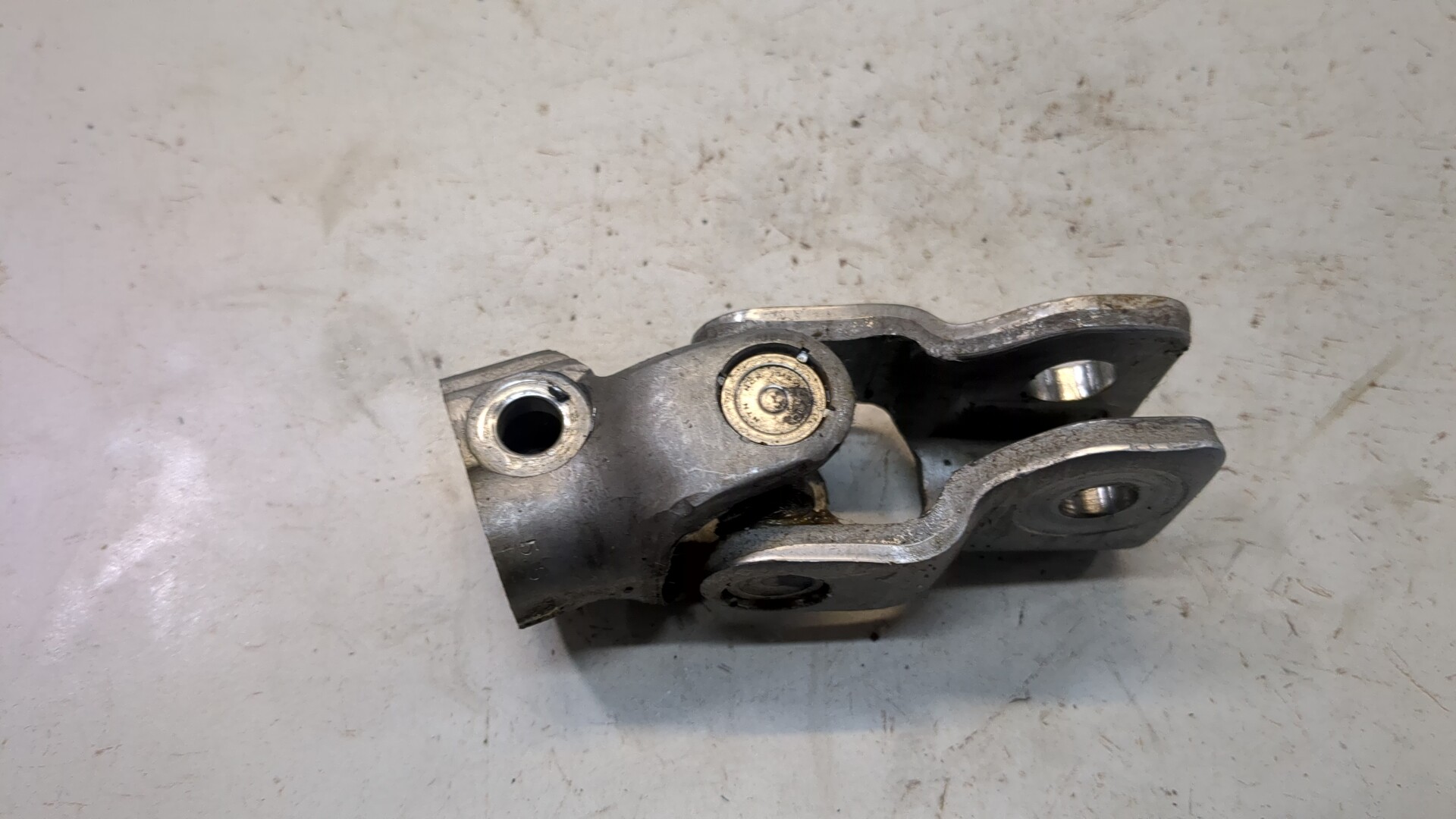 Кардан рулевой