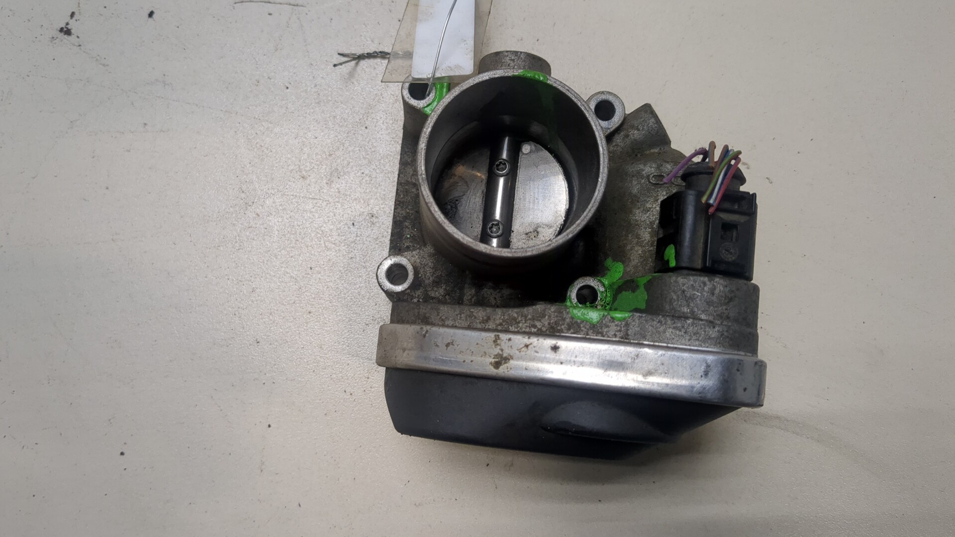 Заслонка дроссельная электрическая