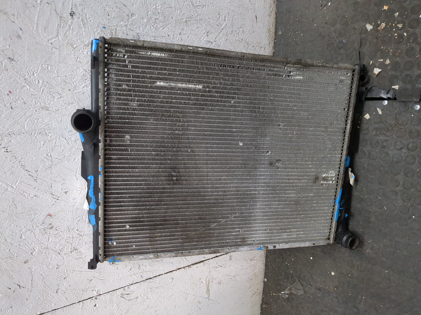 Радиатор охлаждения двигателя основной