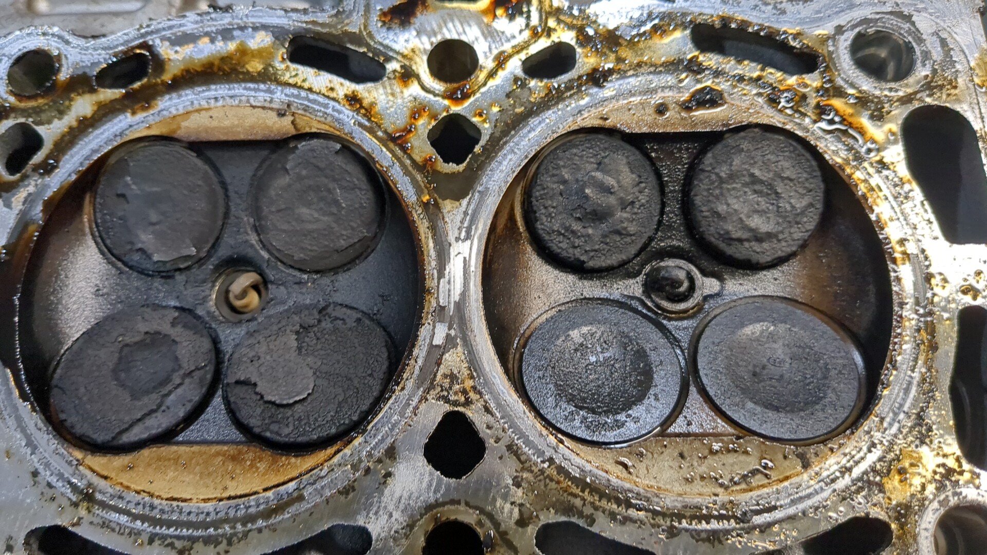 Головка блока цилиндров для Mazda 5 (CR) 2005-2010