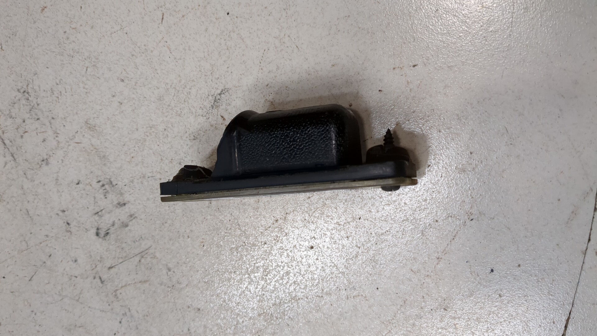 Фонарь подсветки номера