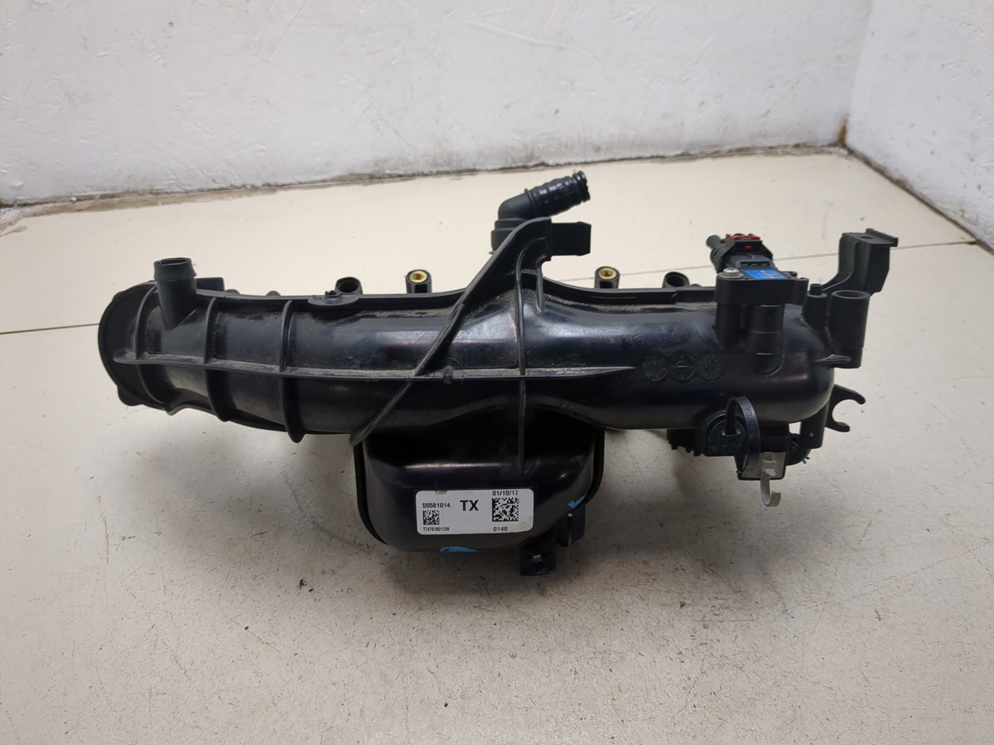 Коллектор впускной