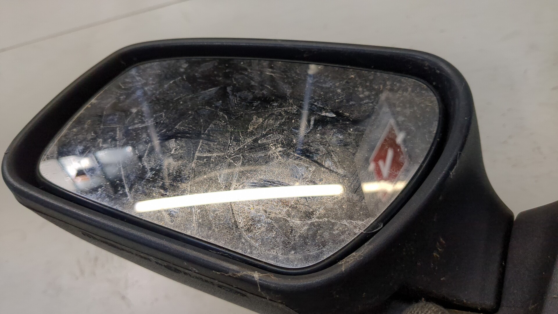 Зеркало левое электрическое